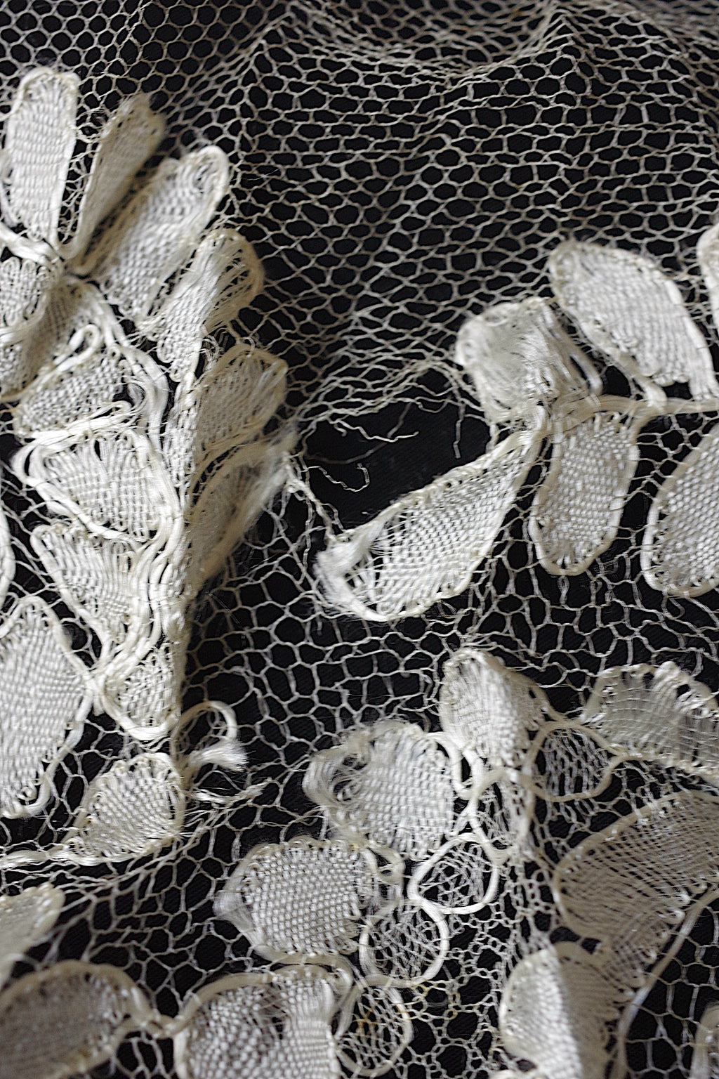 アンティークレース dentelle ancienne ブロンドレース　素材用
