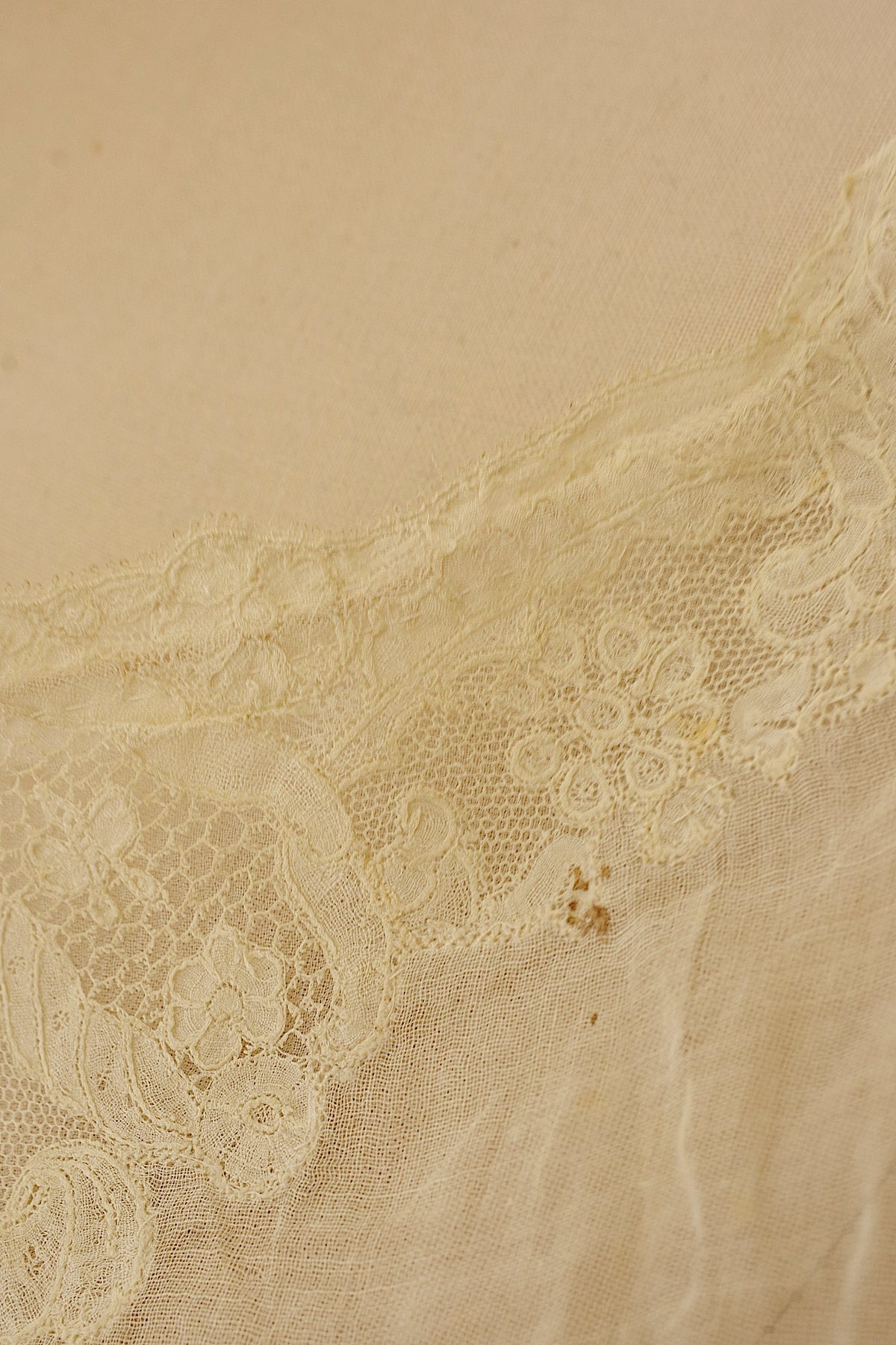 アンティークレース dentelle ancienne 刺繍　plastron