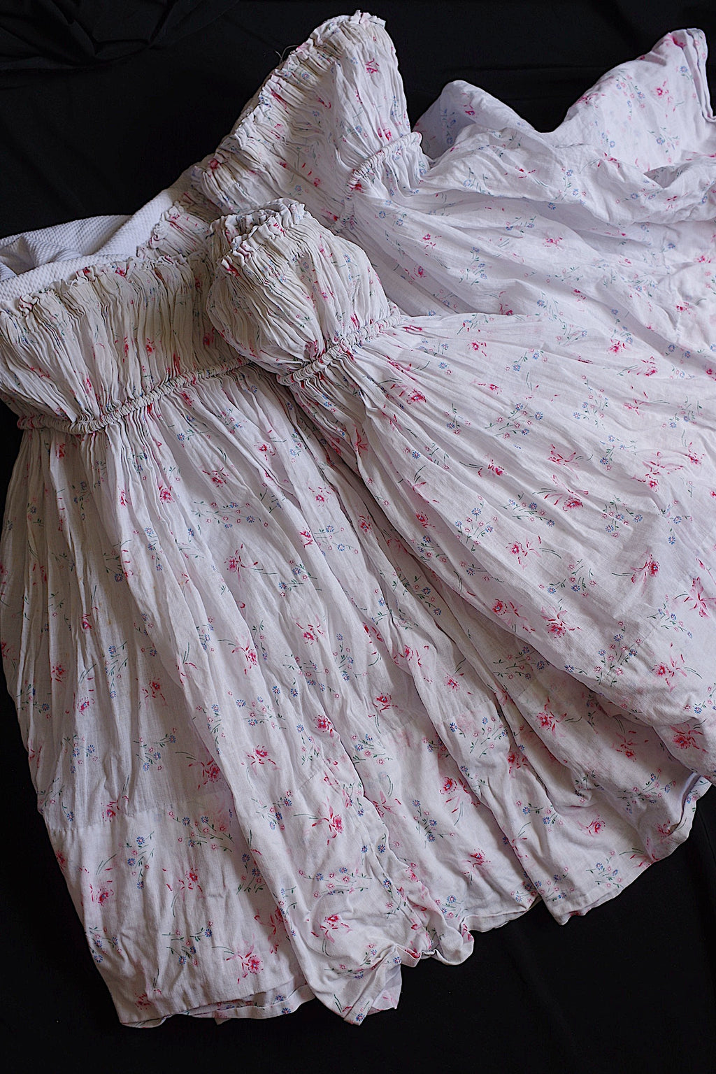 Antique fabric antique tissu floral pattern