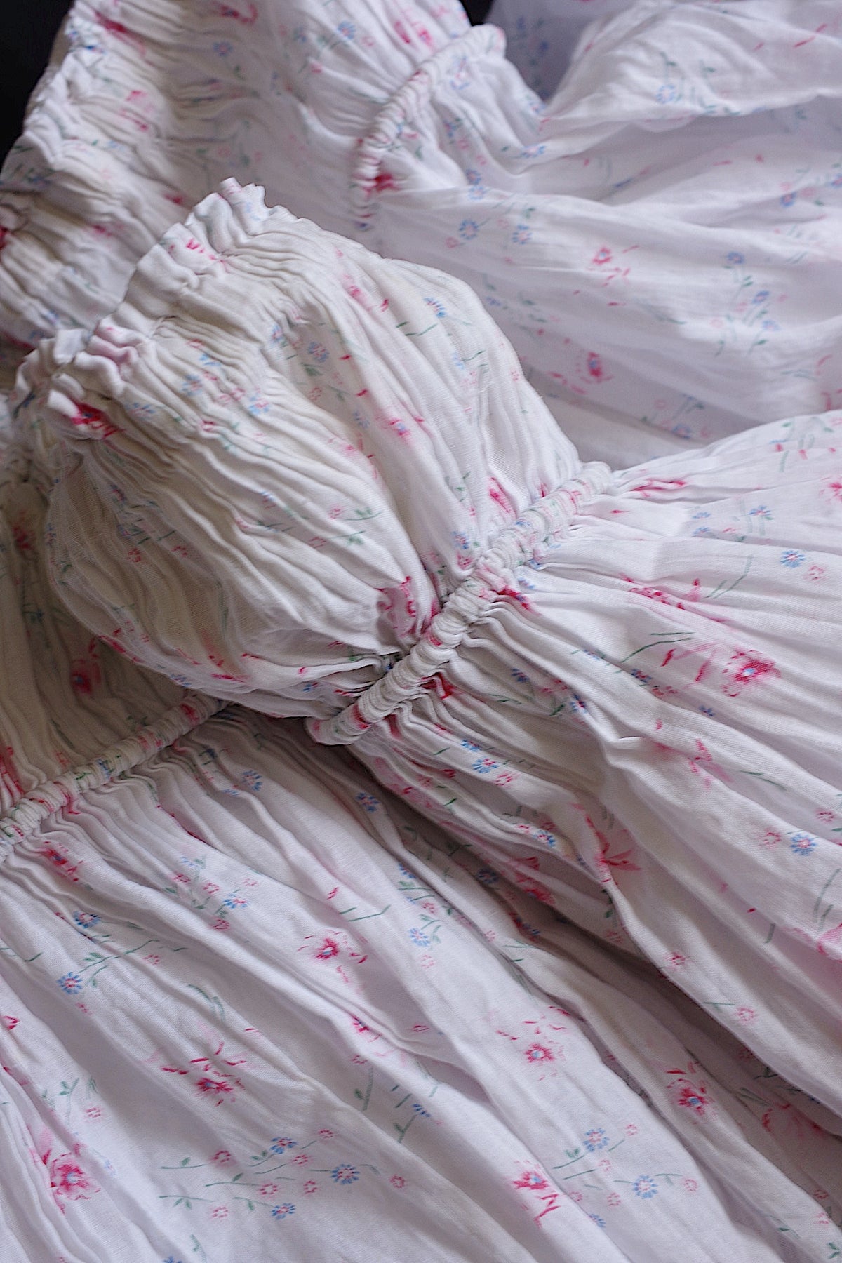 Antique fabric antique tissu floral pattern