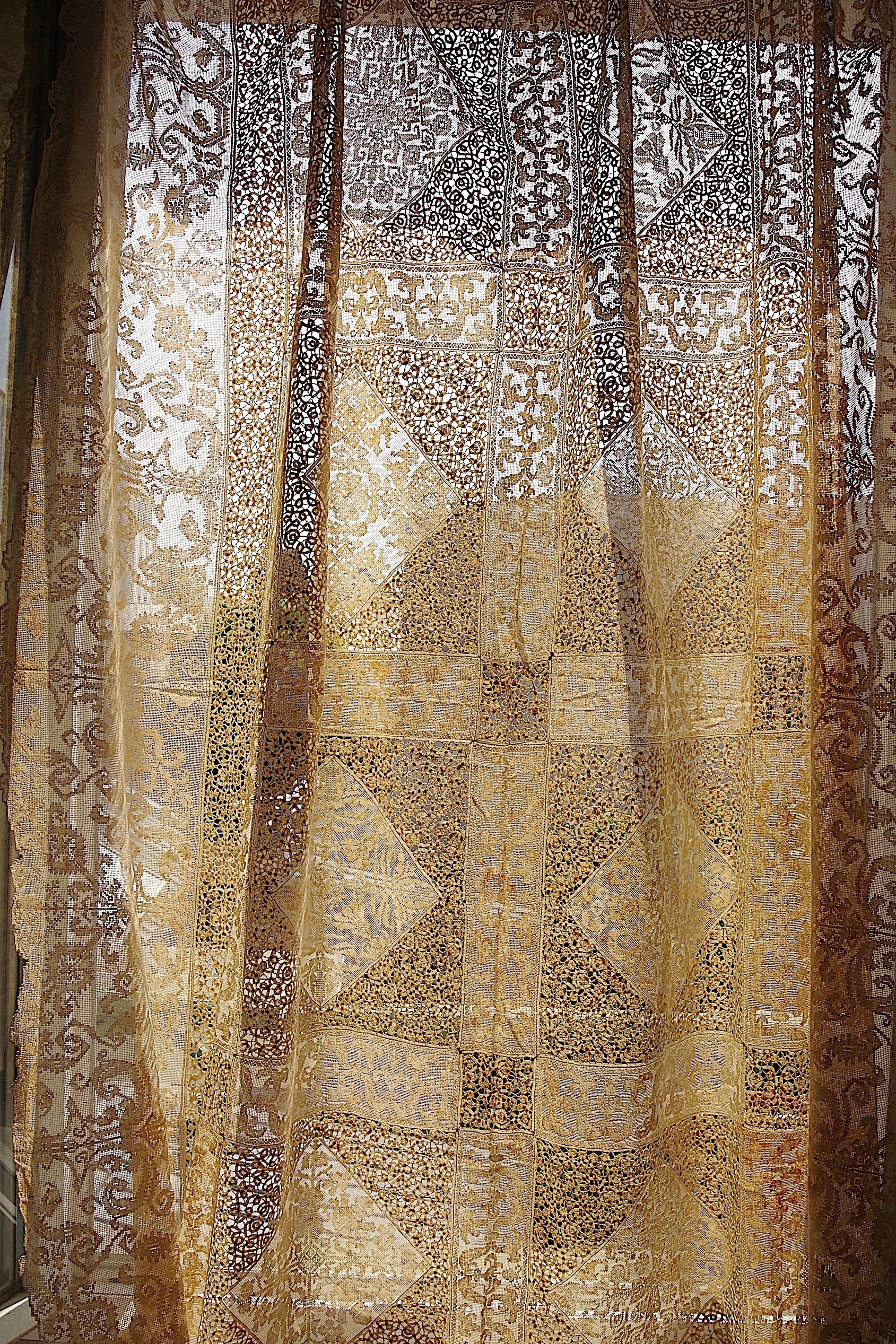 アンティークレースクロス　antique linge de maison