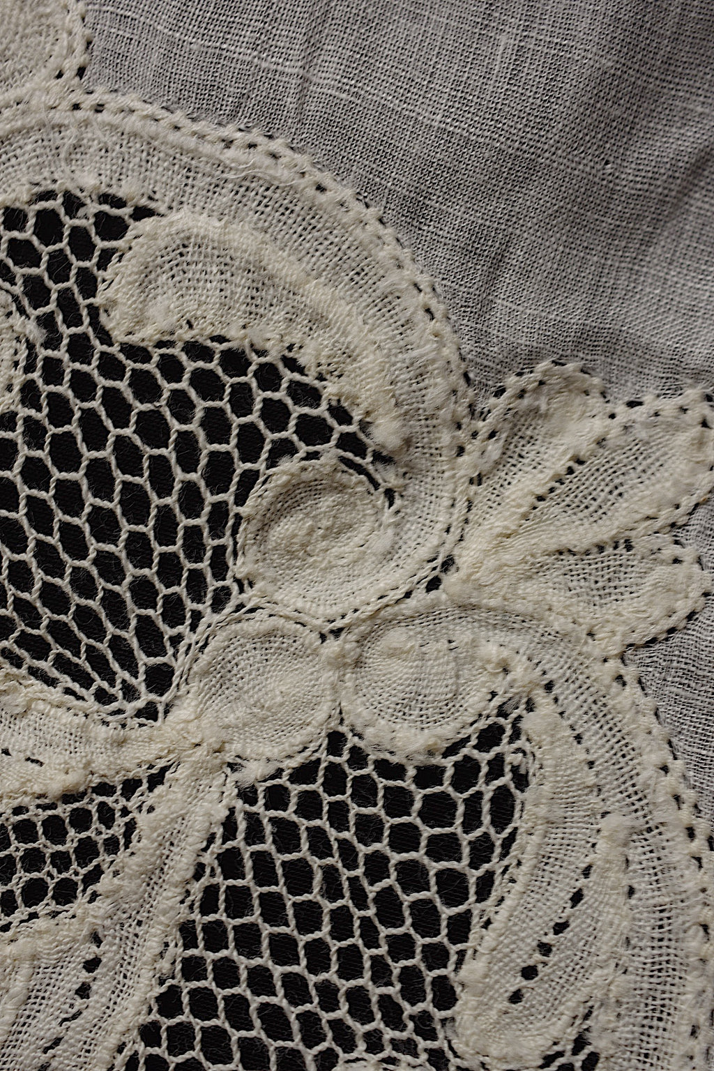 アンティークレースクロス　antique linge de maison ⚪︎
