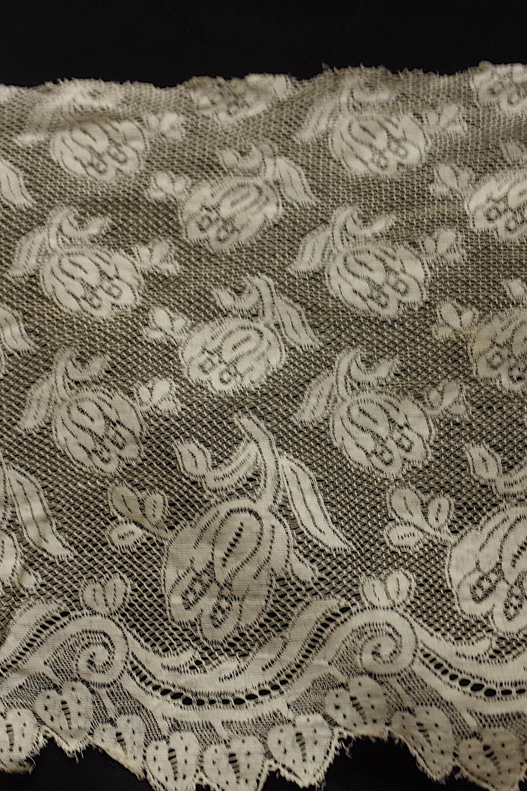 アンティークレース antique lace la dentelle - .FR a l'epoque