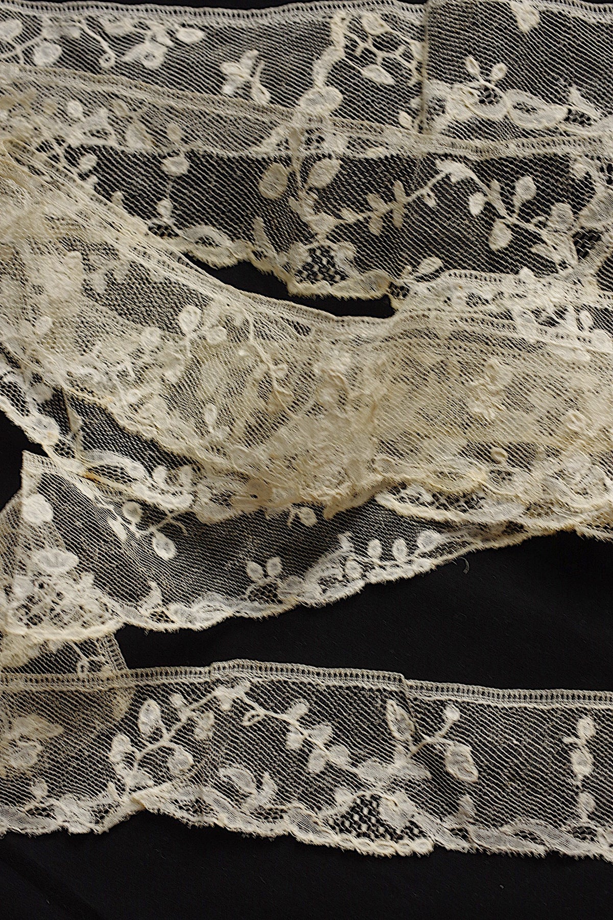 アンティークレース dentelle ancienne devon