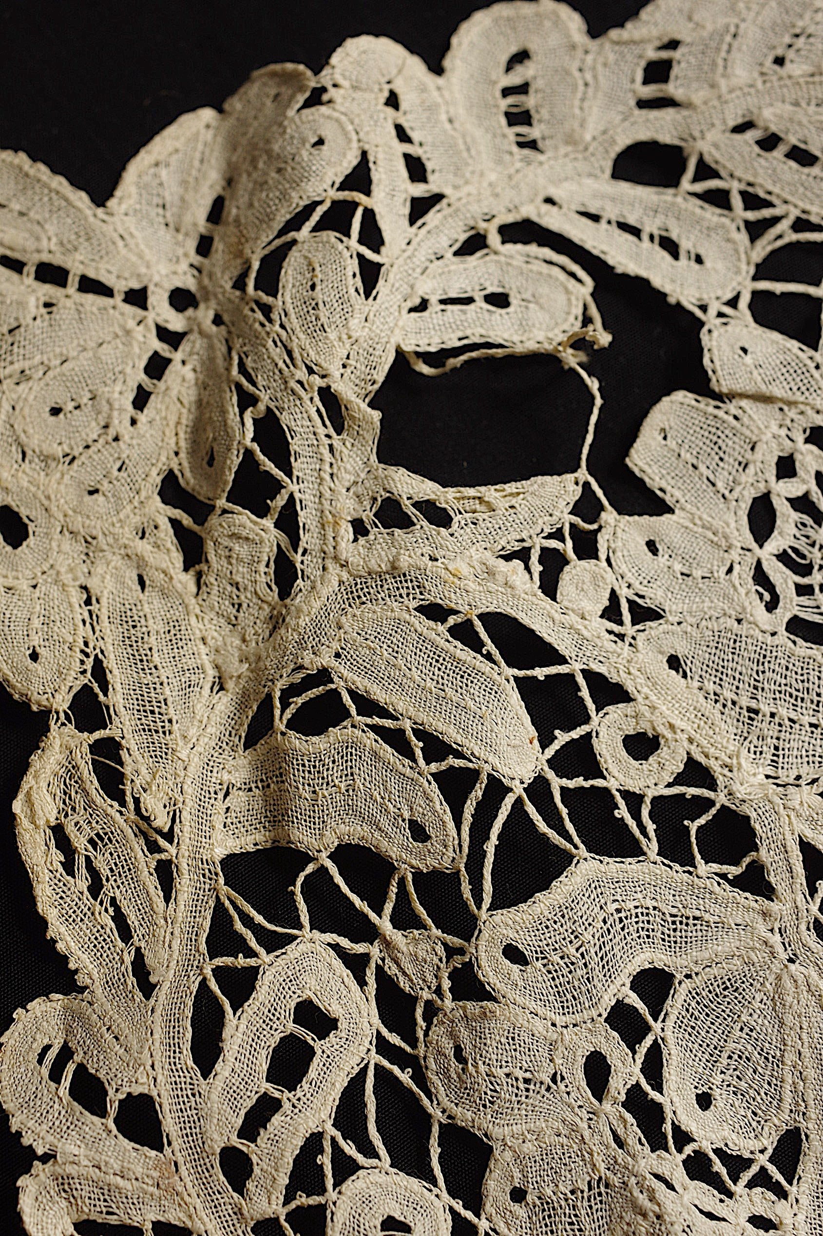 アンティークレース dentelle ancienne 小さめクロス
