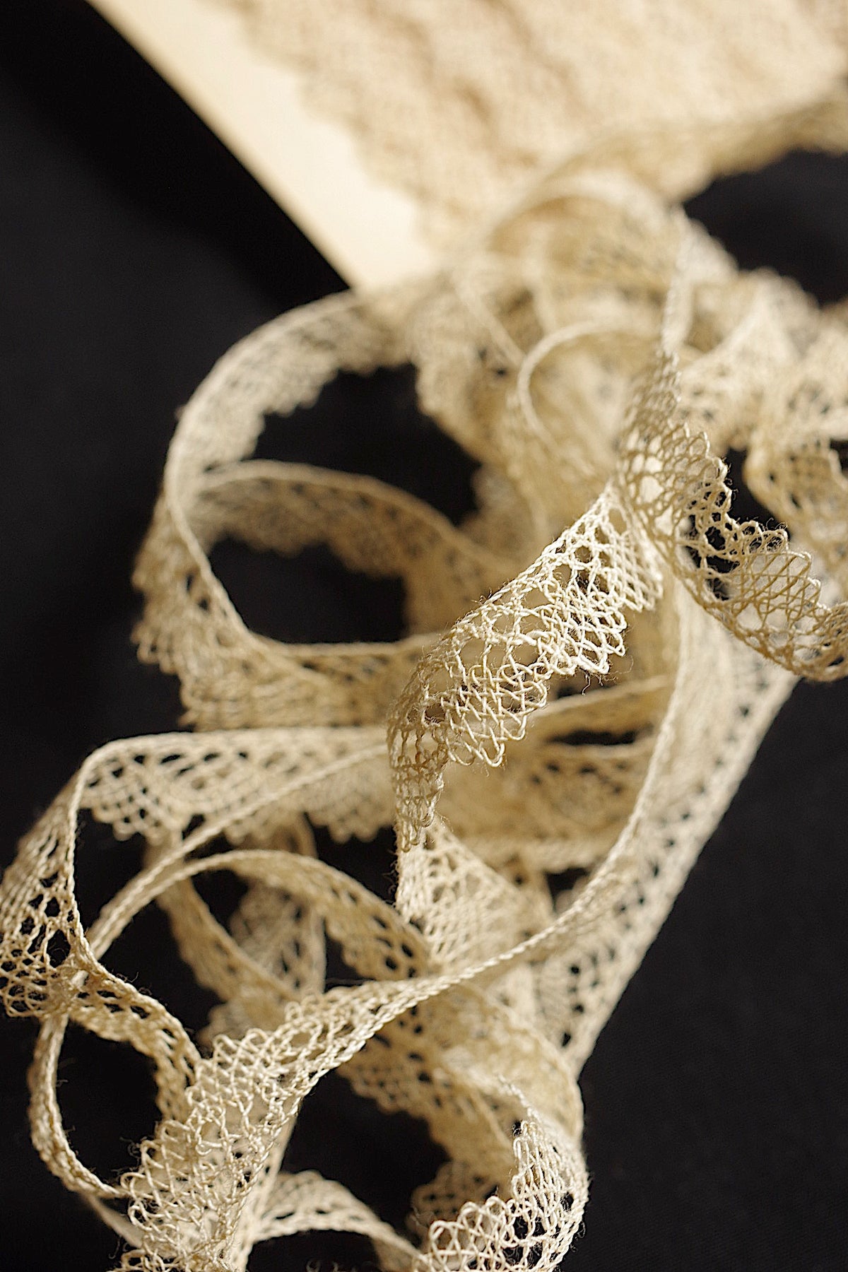 アンティークレース dentelle ancienne 20M