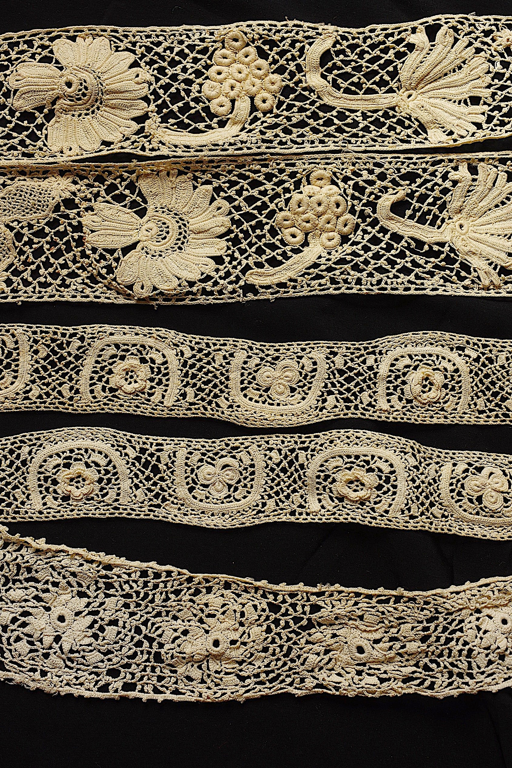 アンティークレース antique lace la dentelle - .FR a l'epoque
