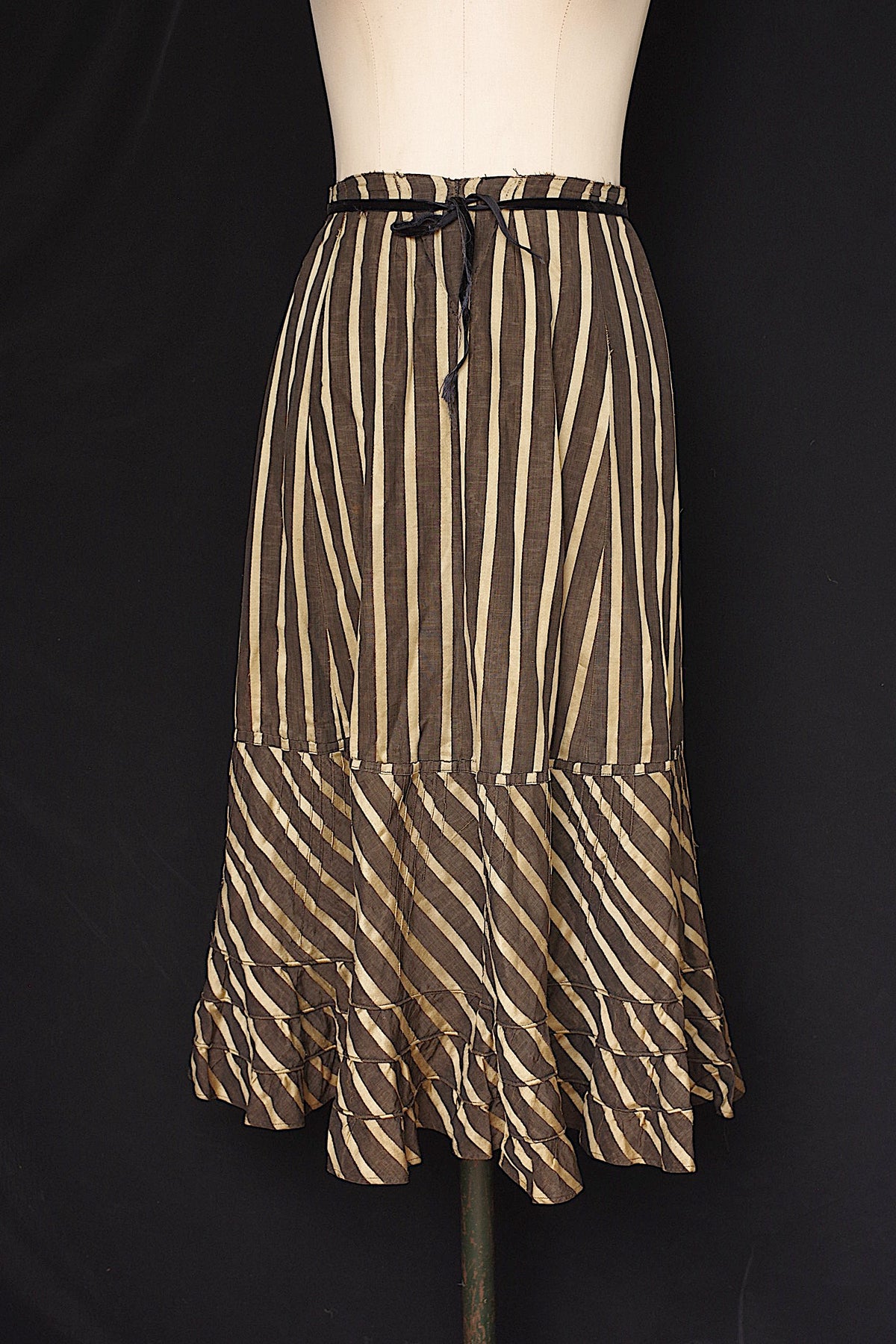 アンティークスカート vêtement antique skirt