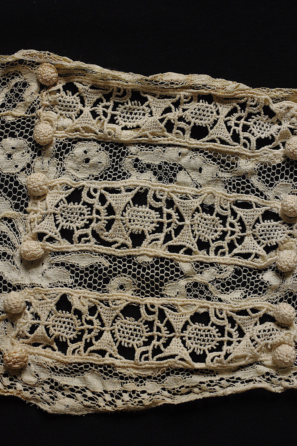 アンティークレース dentelle ancienne モチーフ パーツ 6