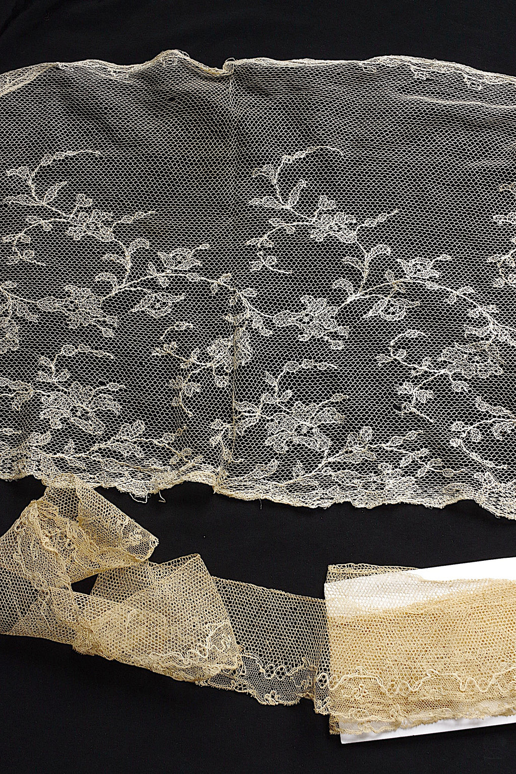 アンティークレース dentelle ancienne 180cm 220cm