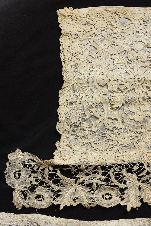 アンティークレース dentelle ancienne パーツ2つ 2