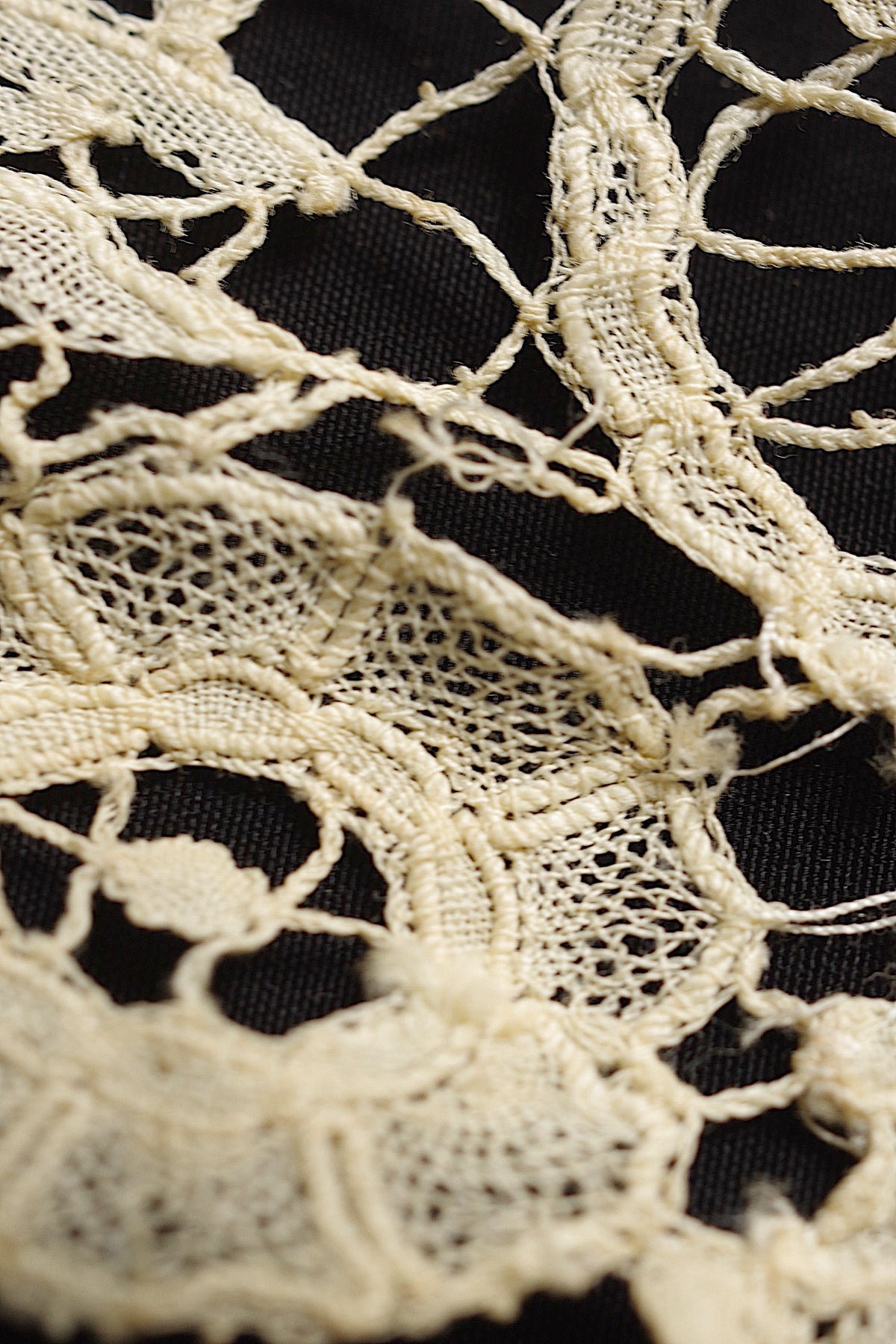 アンティークレース dentelle ancienne パーツ2つ 5