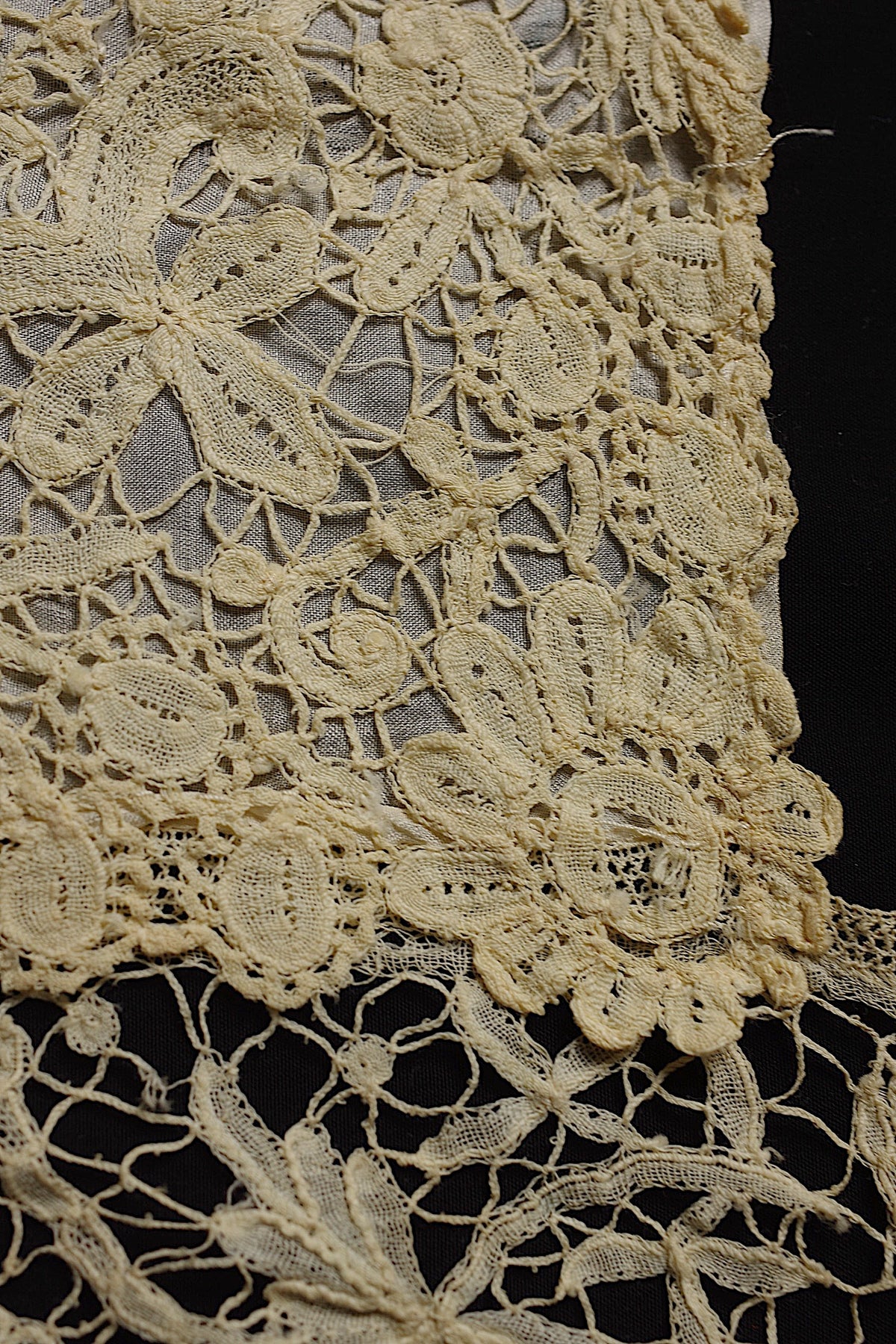 アンティークレース dentelle ancienne パーツ2つ 7