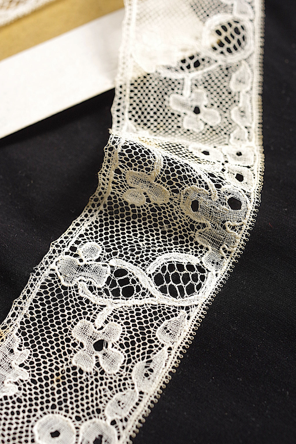 アンティークレース dentelle ancienne 180cm 4