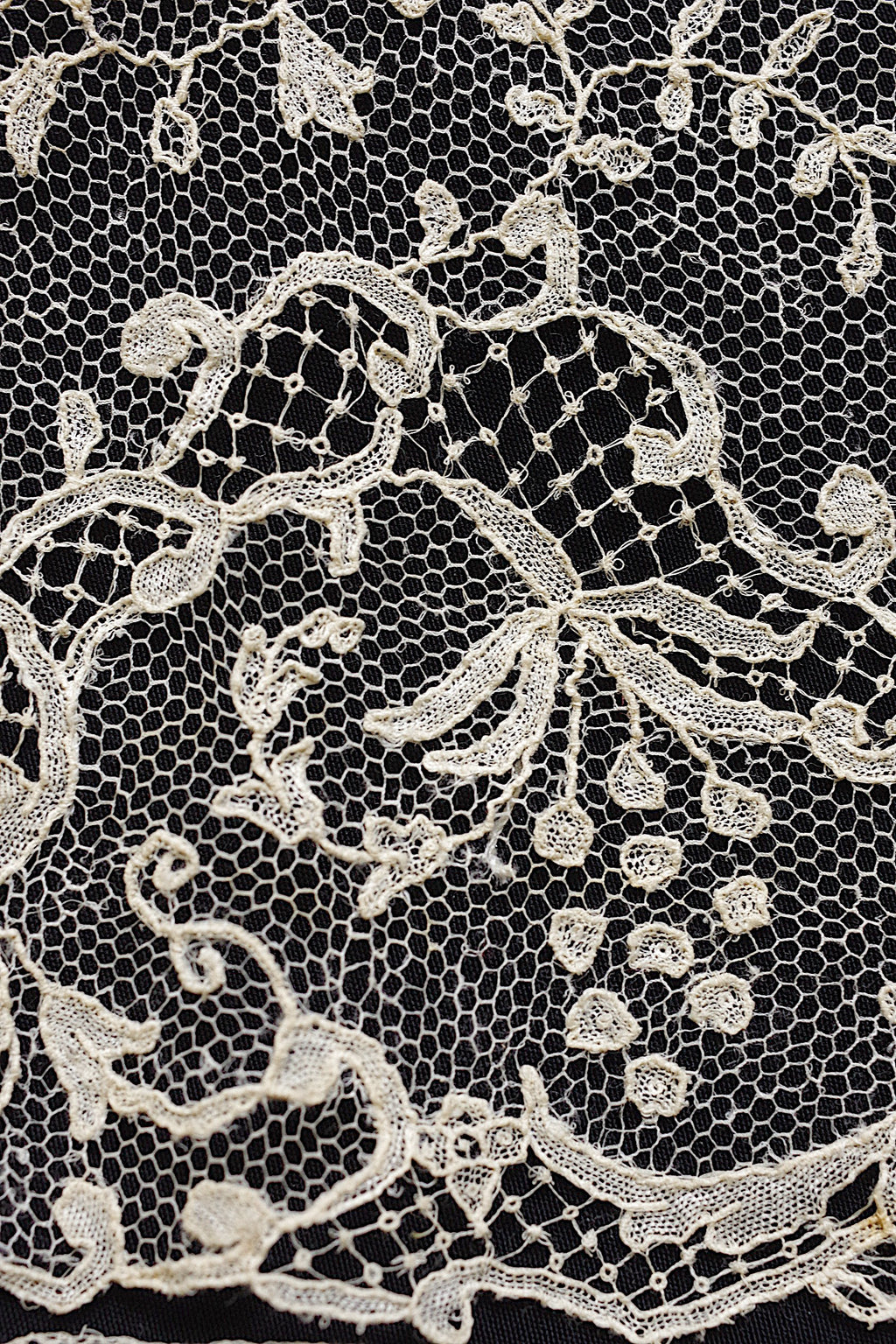 アンティークレース dentelle ancienne アプリカッションブリュクセル ハギレ 2