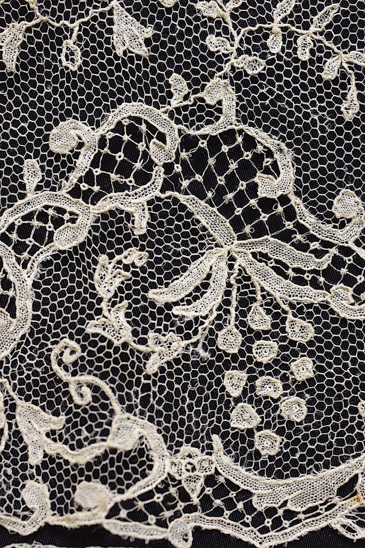 アンティークレース dentelle ancienne アプリカッションブリュクセル ハギレ 2