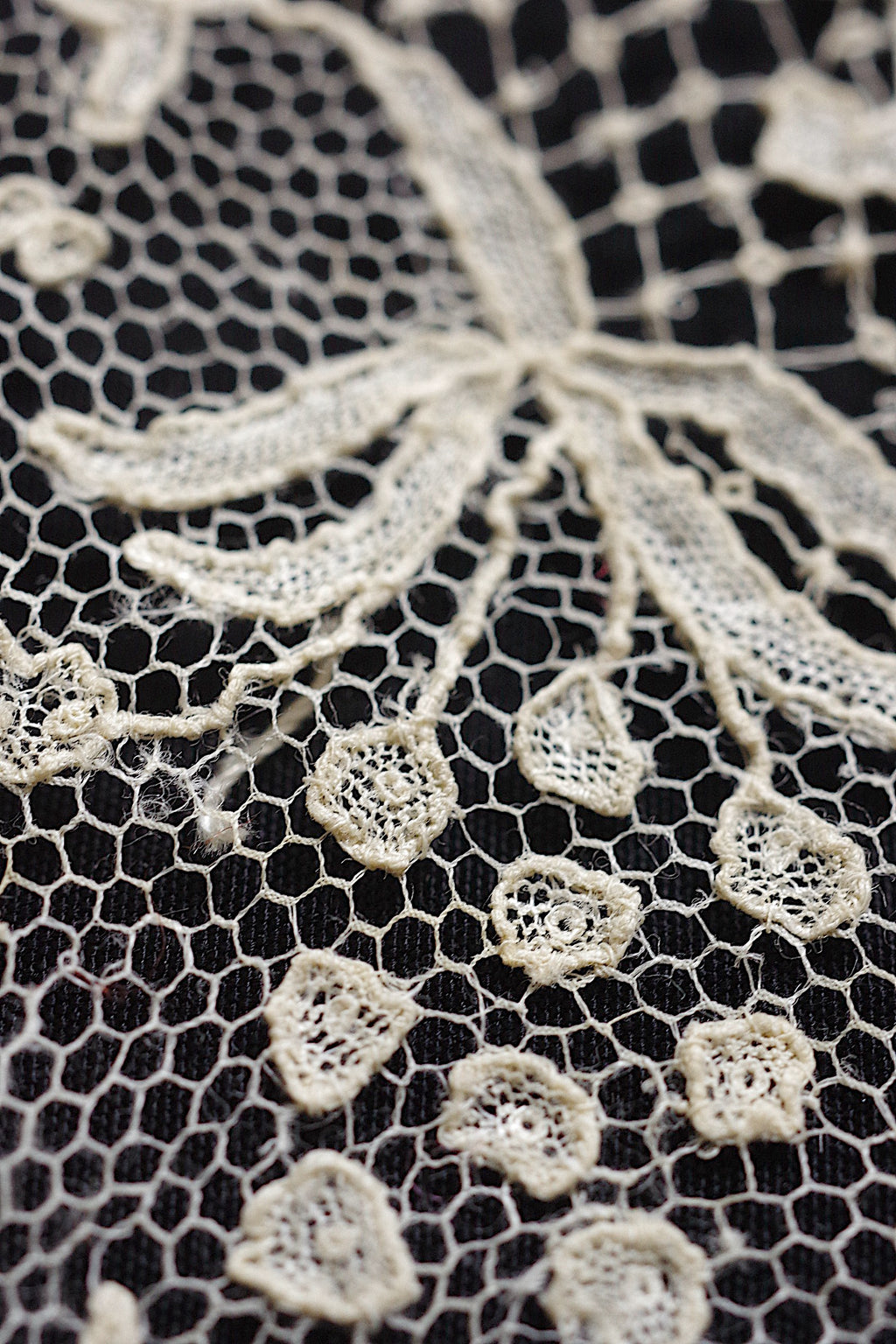 アンティークレース dentelle ancienne アプリカッションブリュクセル ハギレ 4