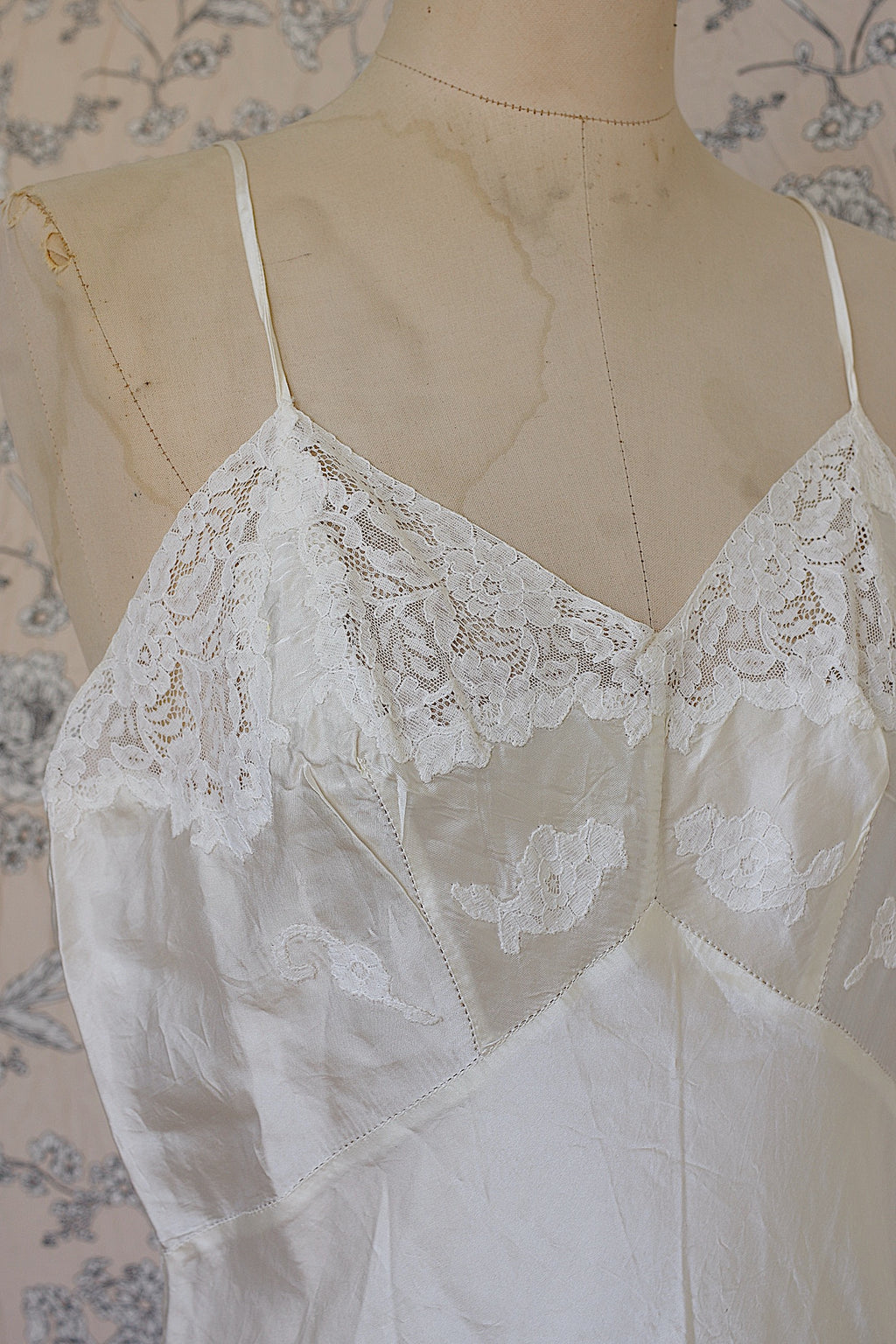 ヴィンテージランジェリー vêtement vintage lingerie 8
