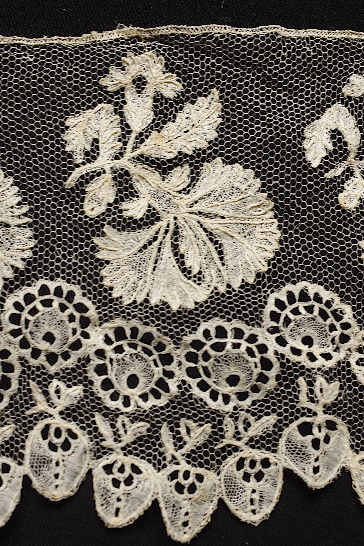 アンティークレース dentelle ancienne 70cm 40cm 2