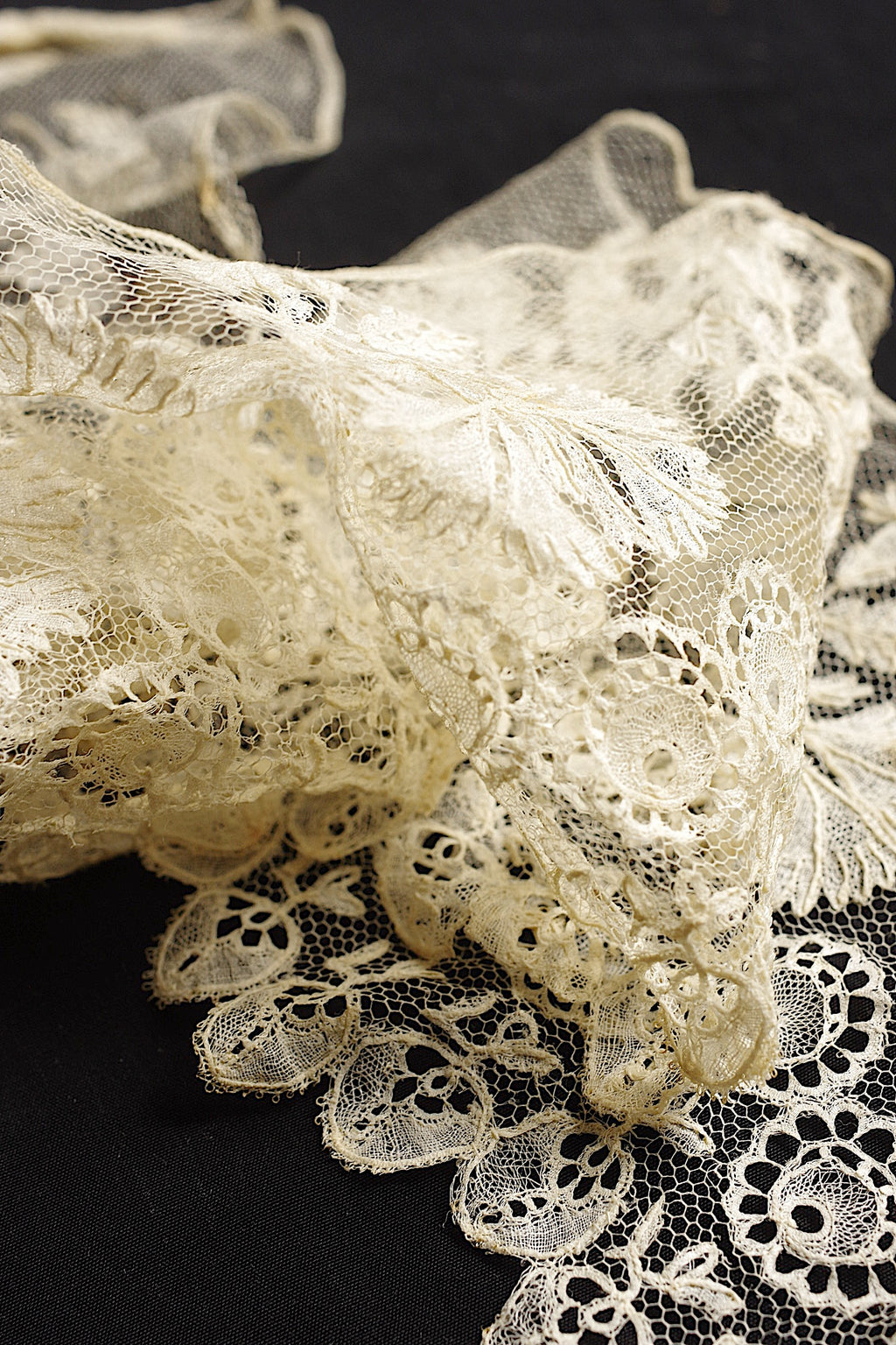 アンティークレース dentelle ancienne 70cm 40cm 3