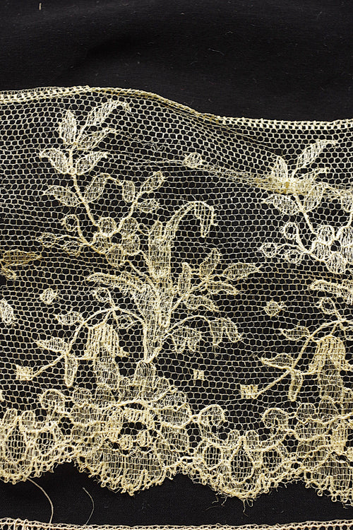 アンティークレース dentelle ancienne 176cm 48cm 2