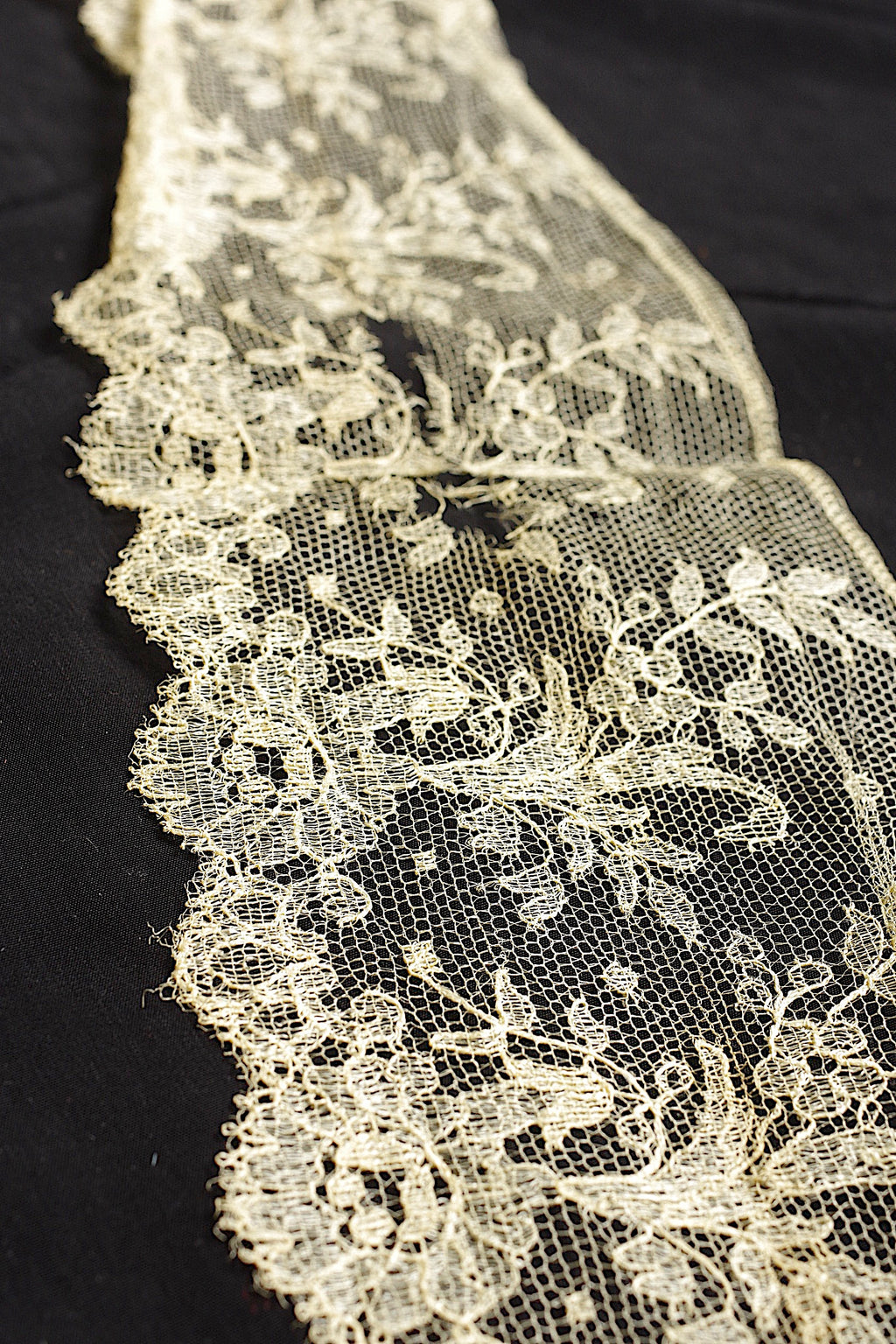 アンティークレース dentelle ancienne 176cm 48cm 4