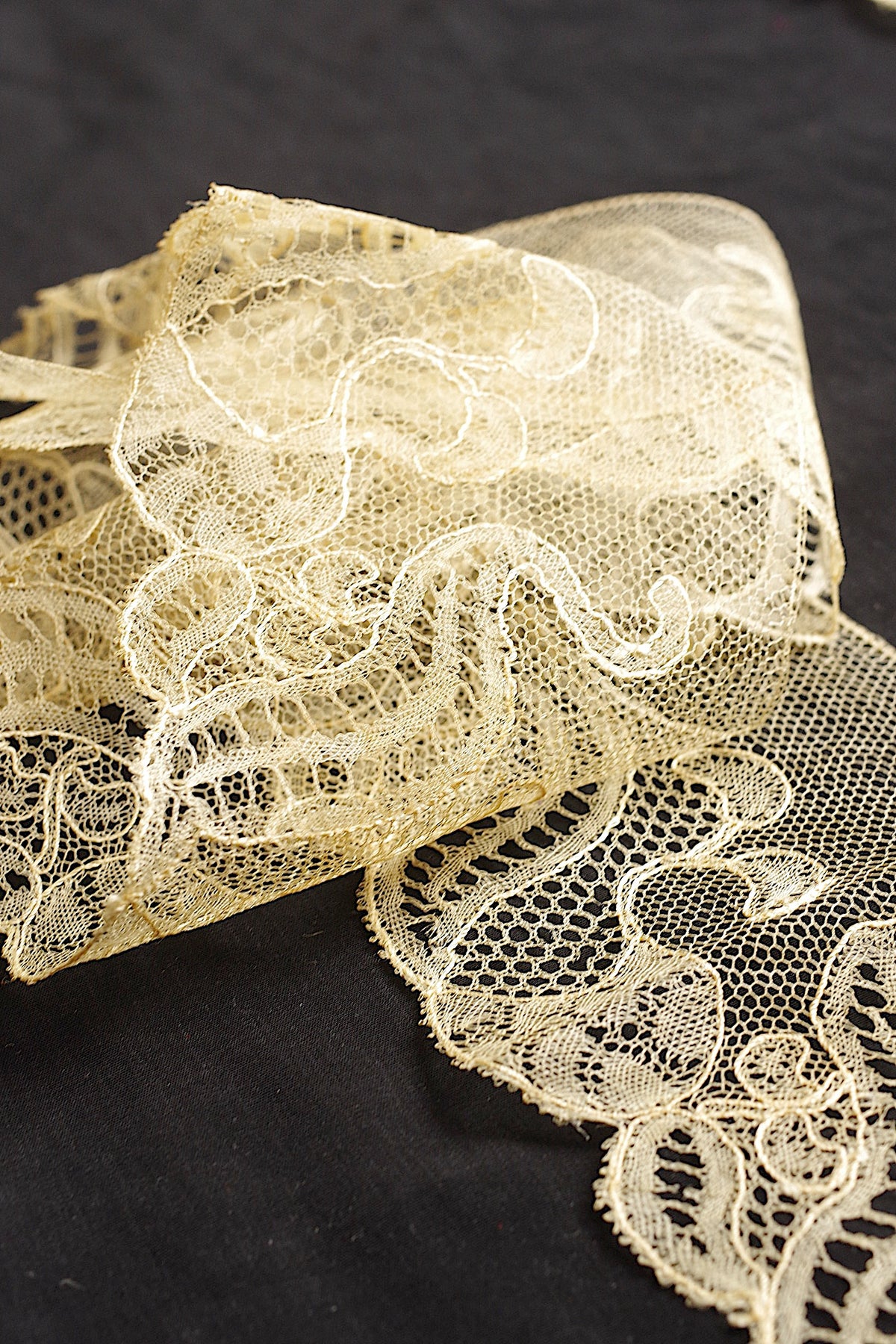 アンティークレース dentelle ancienne 176cm 48cm 7