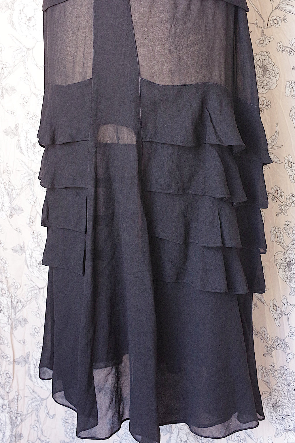 アンティークワンピース vêtement antique くろ フリル 15