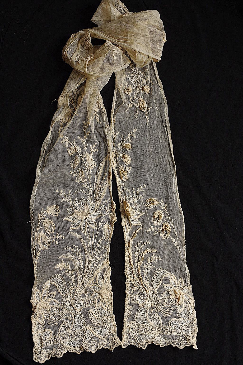 アンティークレース dentelle ancienne 刺繍レースタイ 14