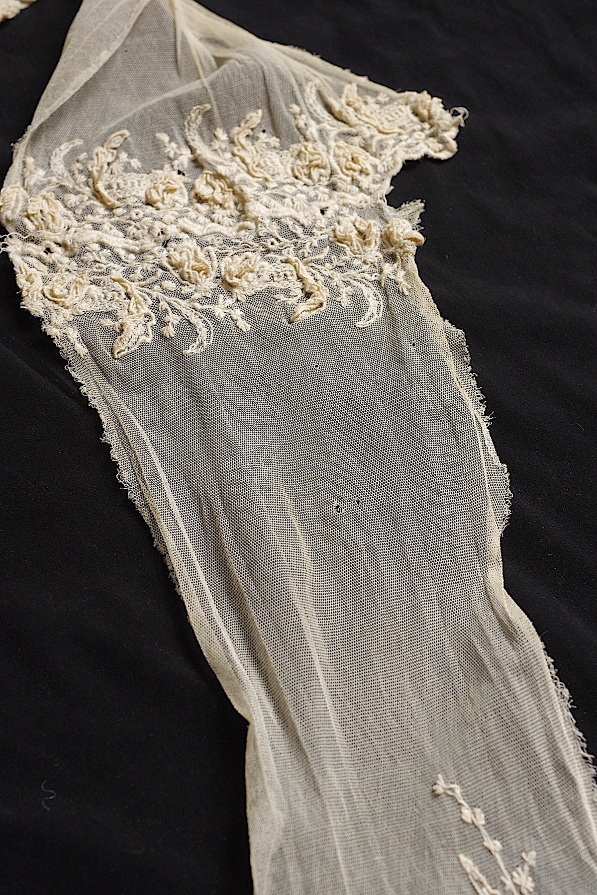 アンティークレース dentelle ancienne 刺繍レースタイ 9