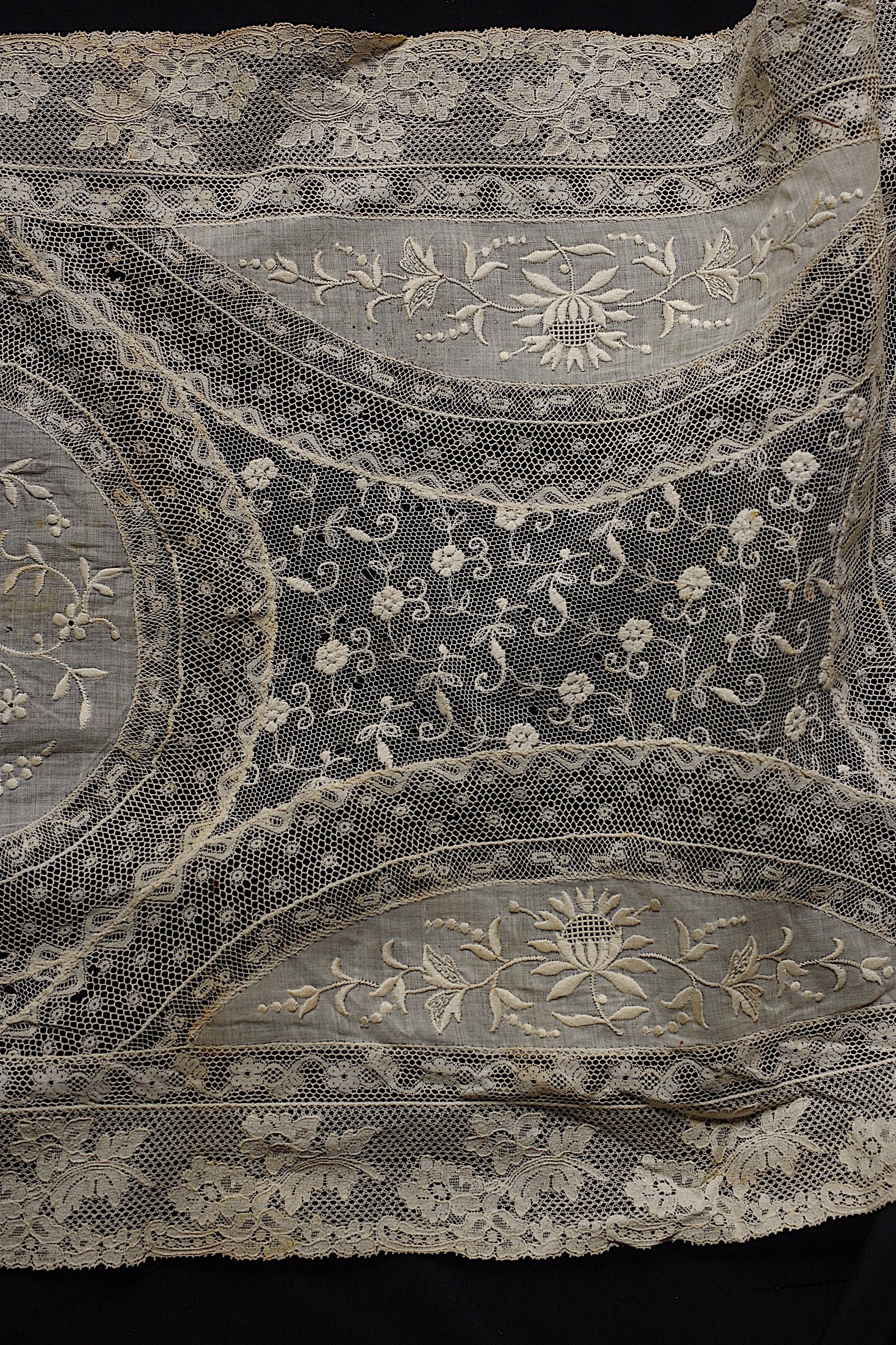 アンティークレース antique lace la dentelle - .FR a l'epoque