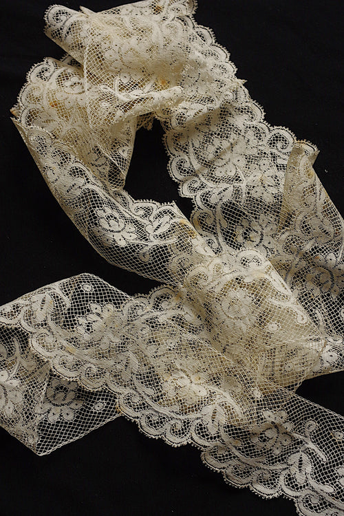 アンティークレース dentelle ancienne 220cm