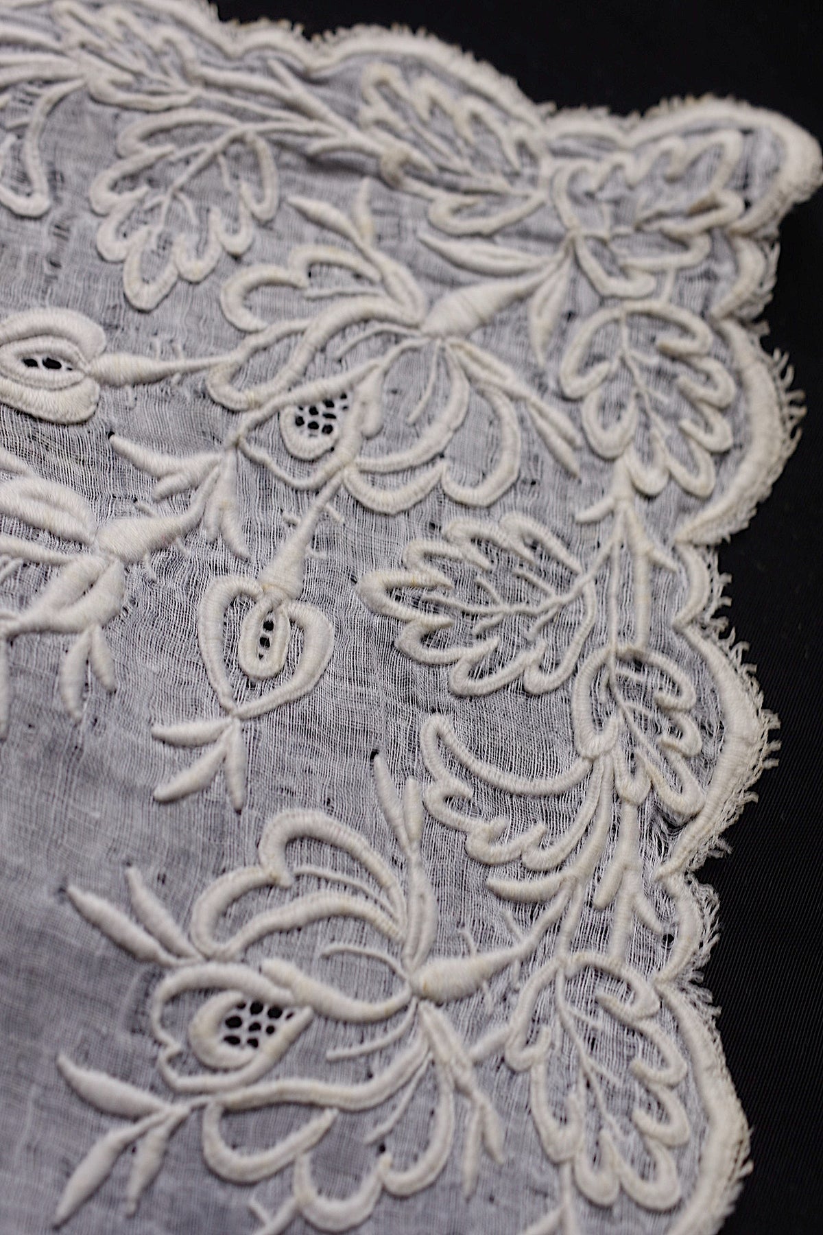 アンティークハンカチ mouchoir ancien 刺繍 2枚 素材用 16