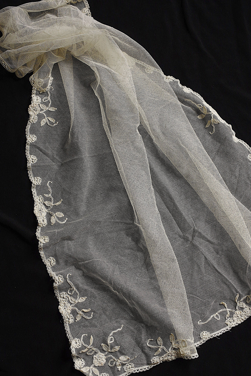 アンティークレース dentelle ancienne チュールベール
