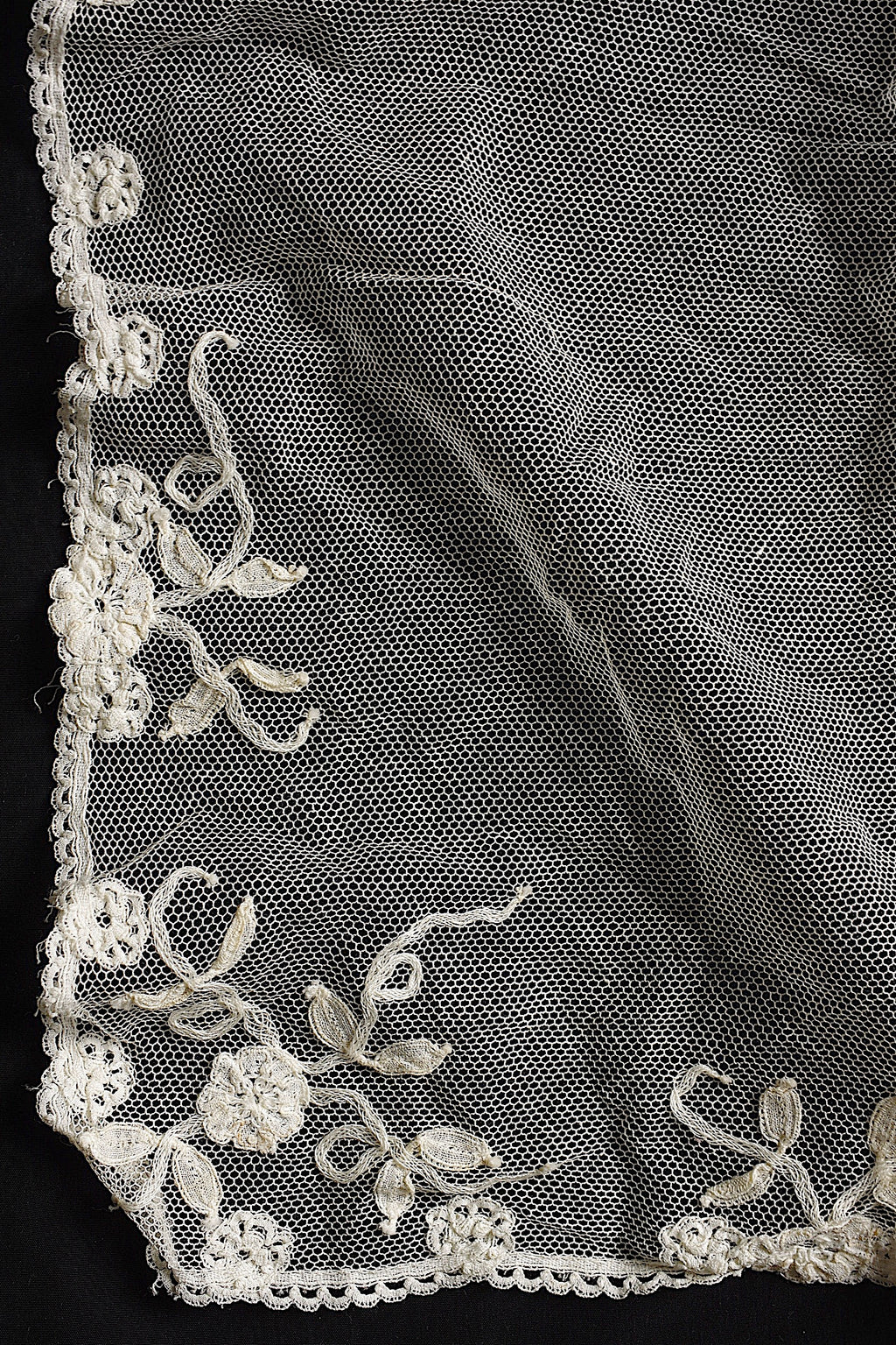 アンティークレース dentelle ancienne チュールベール 2