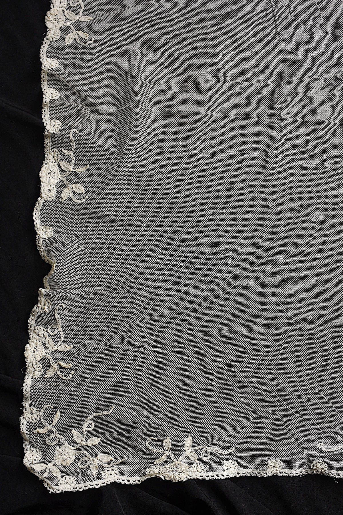 アンティークレース dentelle ancienne チュールベール 5