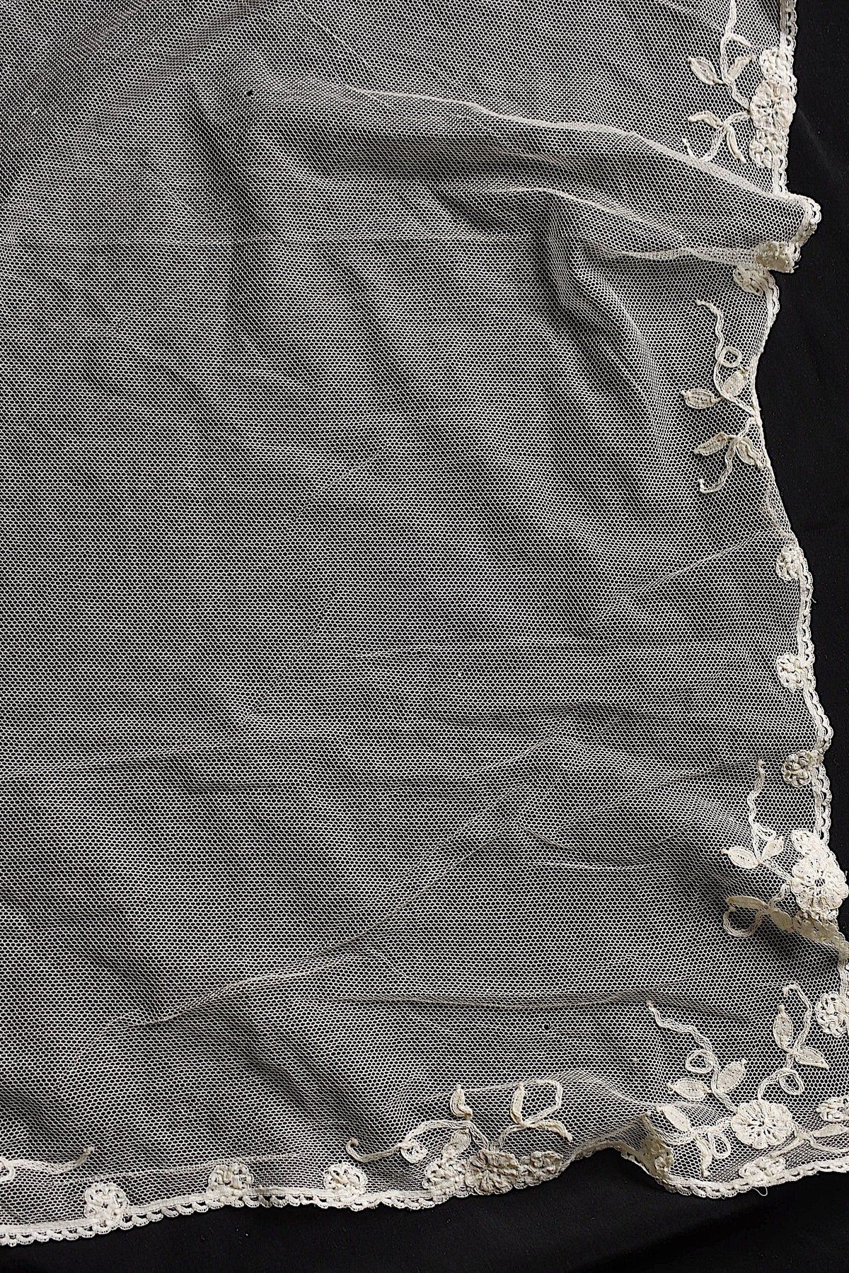 アンティークレース dentelle ancienne チュールベール 8