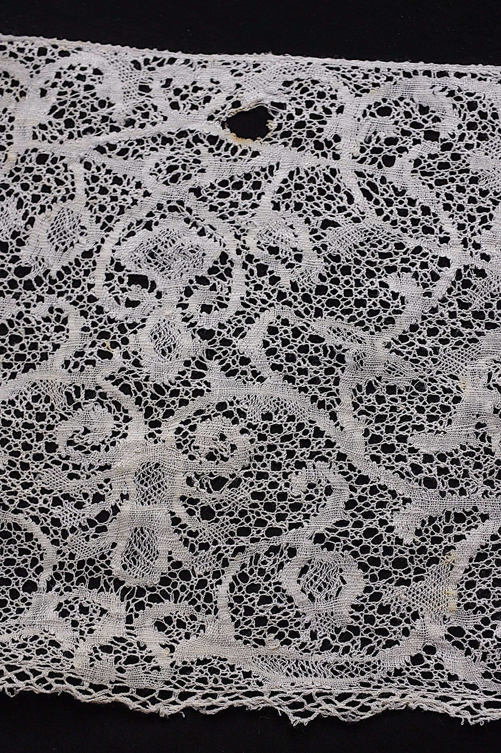 アンティークレース antique lace la dentelle - .FR a l'epoque