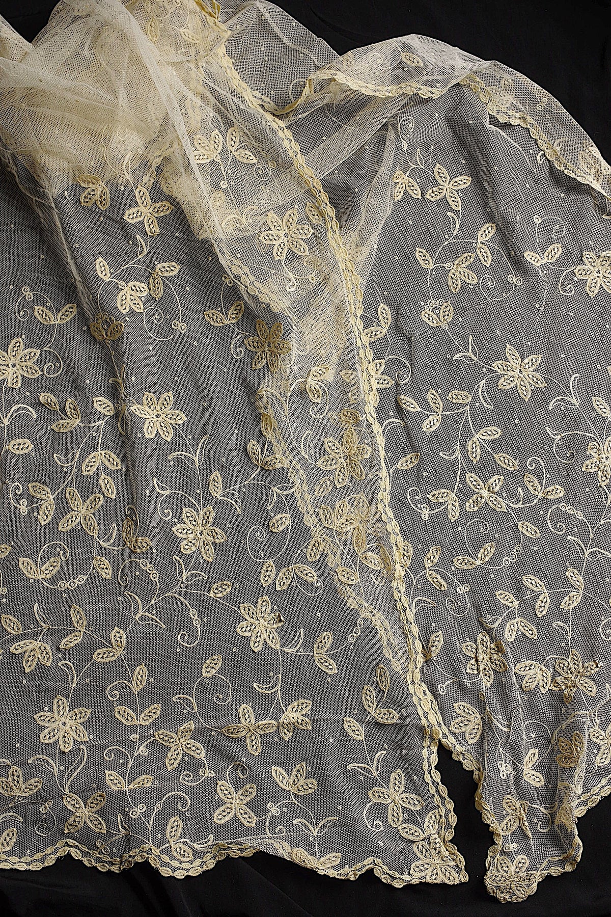 アンティークレース dentelle ancienne チュール