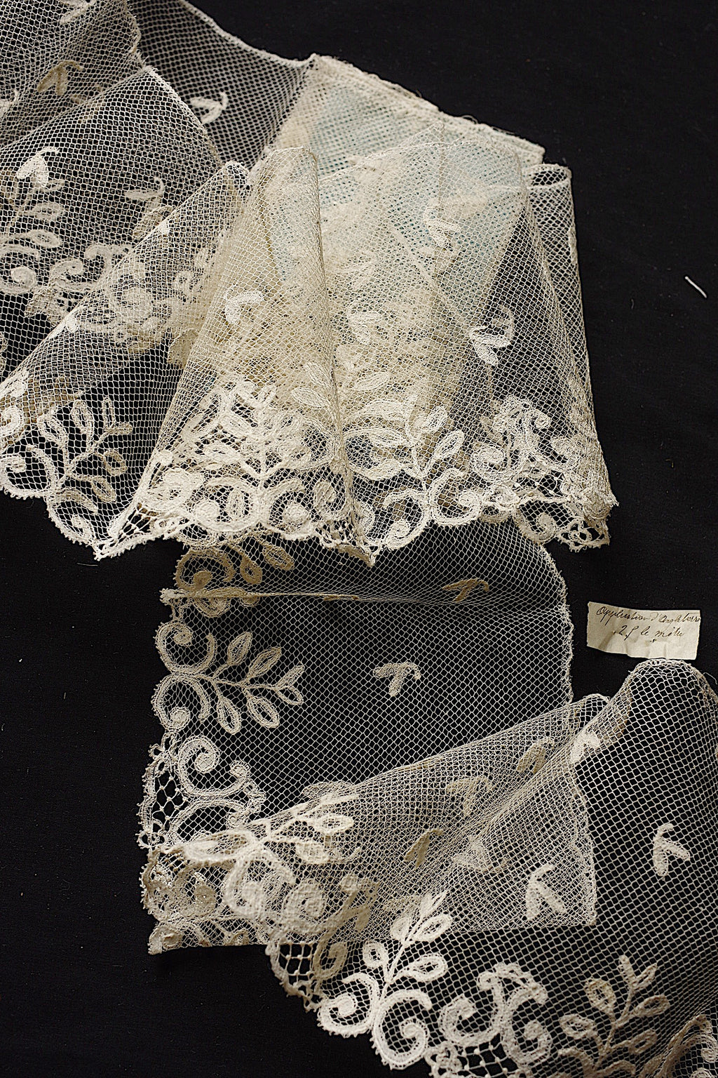 アンティークレース dentelle ancienne 168cm 2