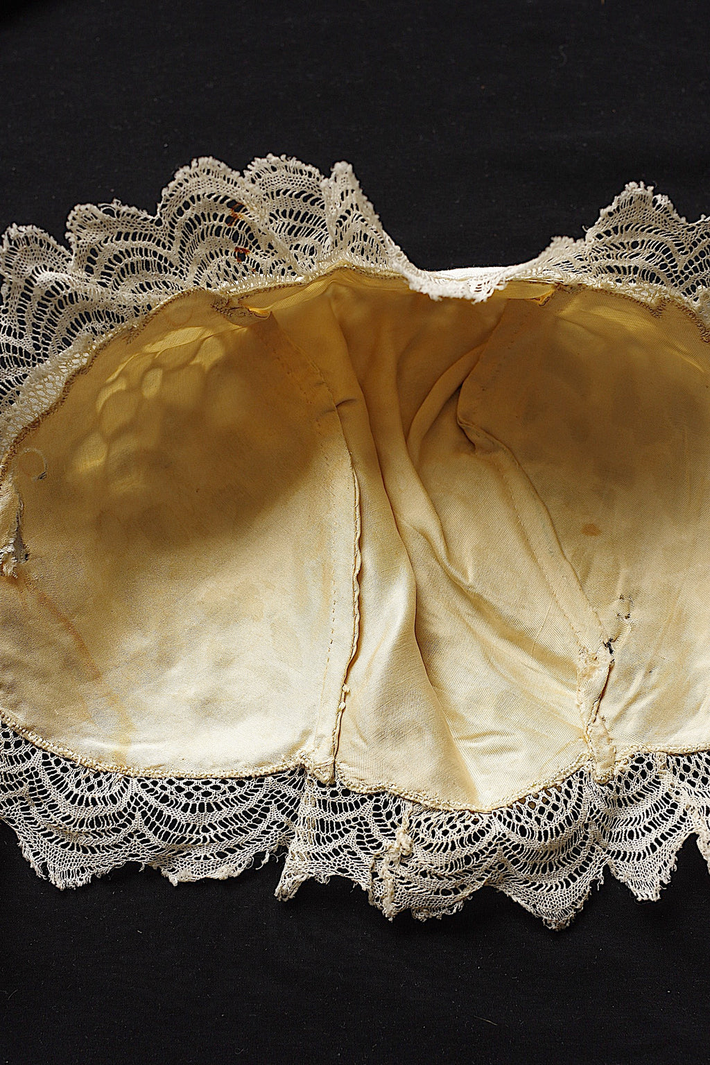 アンティークレース dentelle ancienne ボネ bebe用 3