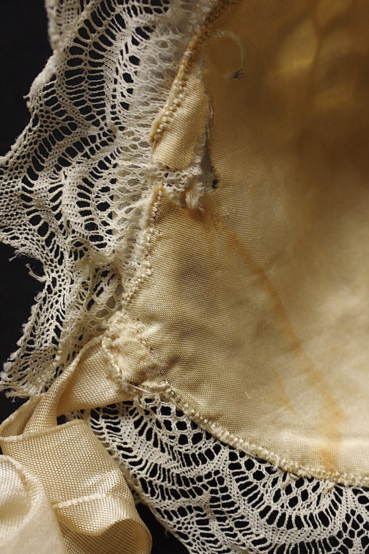 アンティークレース dentelle ancienne ボネ bebe用 4