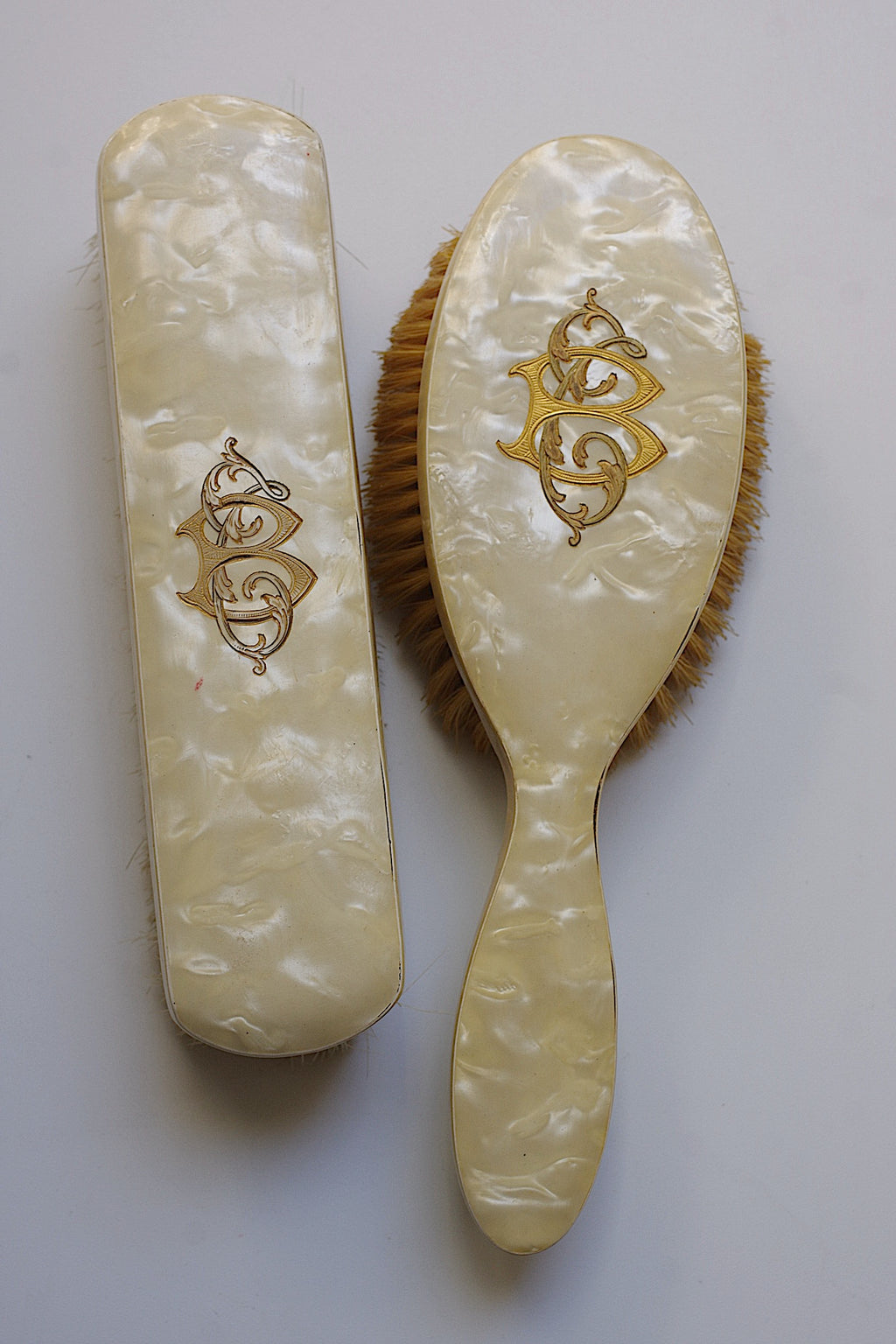 アンティークブラシ brosse à cheveux ancienne
