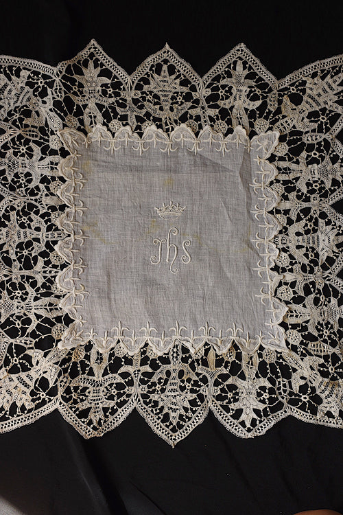 アンティークレース dentelle ancienne 小さめクロス