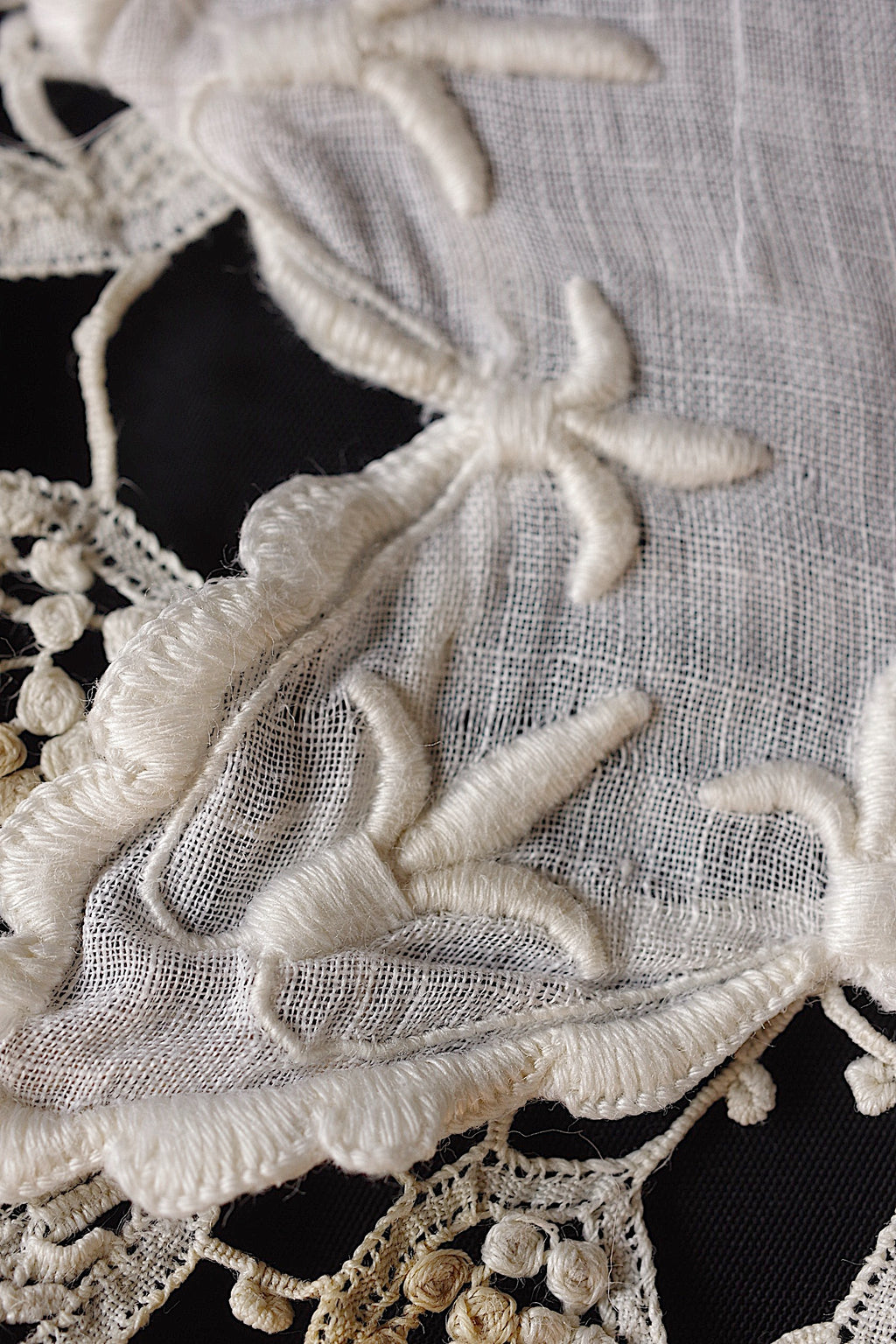 アンティークレース dentelle ancienne 小さめクロス 6