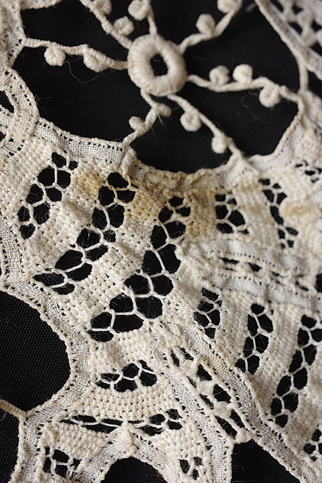 アンティークレース dentelle ancienne 小さめクロス 9