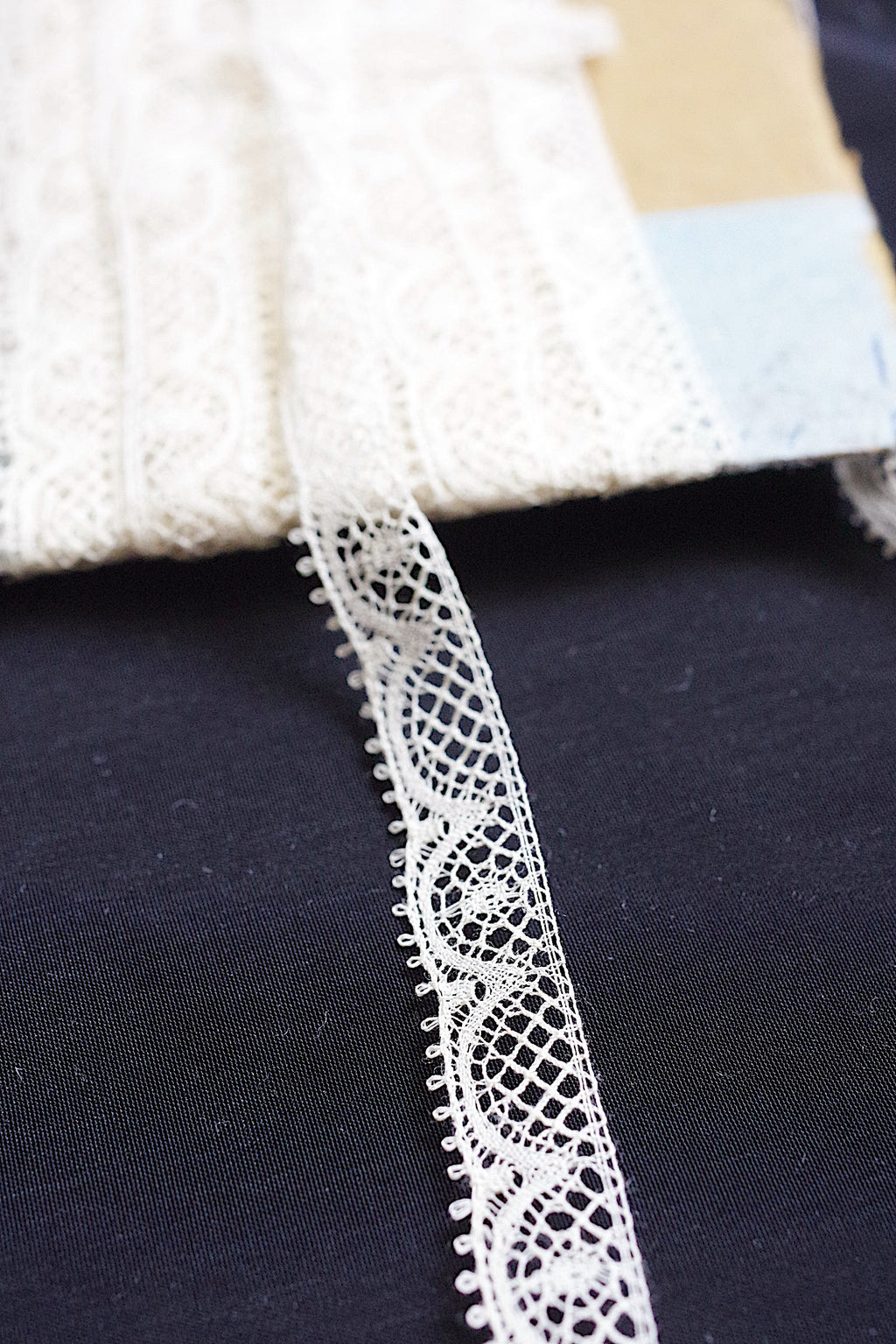 アンティークレース dentelle ancienne 775＋180＋140cm 3