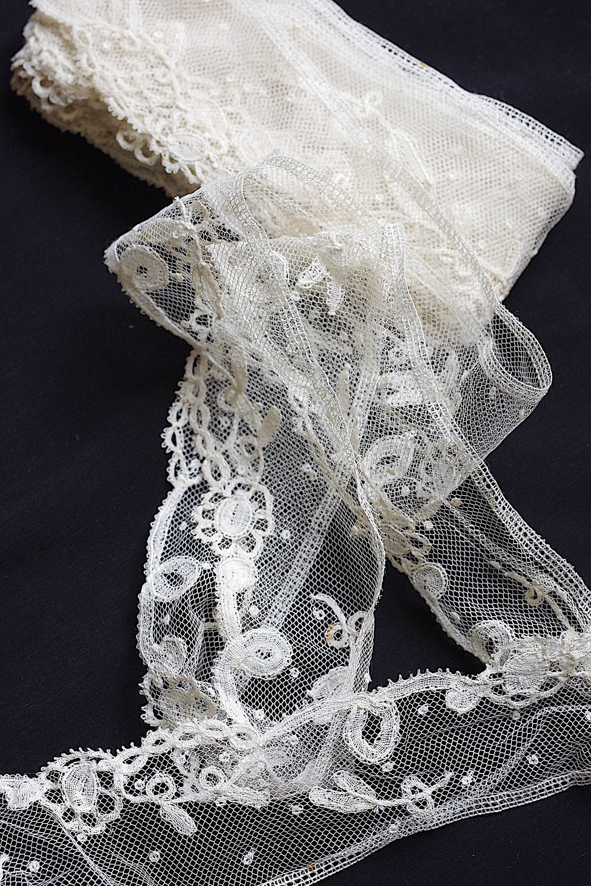 アンティークレース dentelle ancienne 593cm