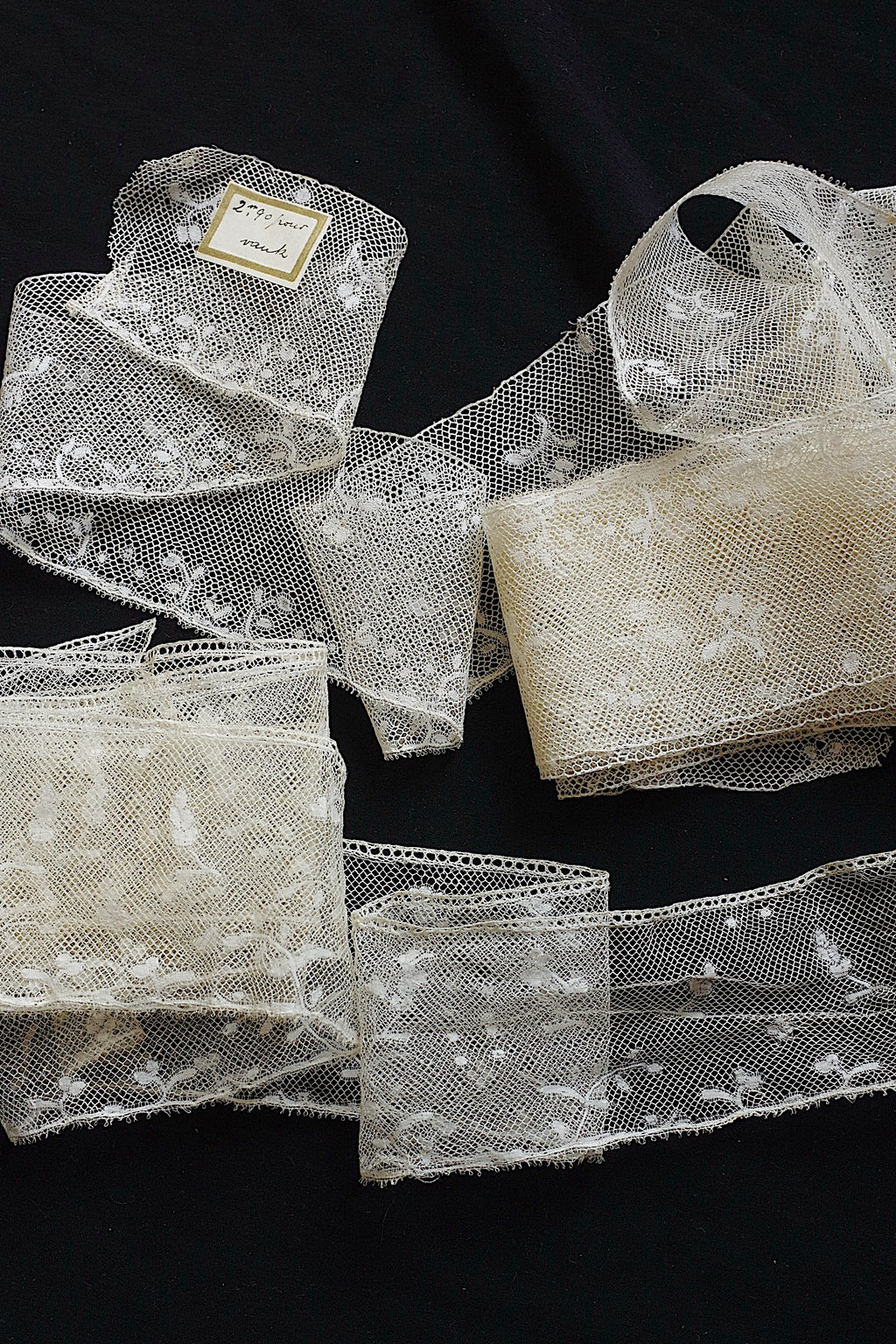 アンティークレース dentelle ancienne 150cm 294cm
