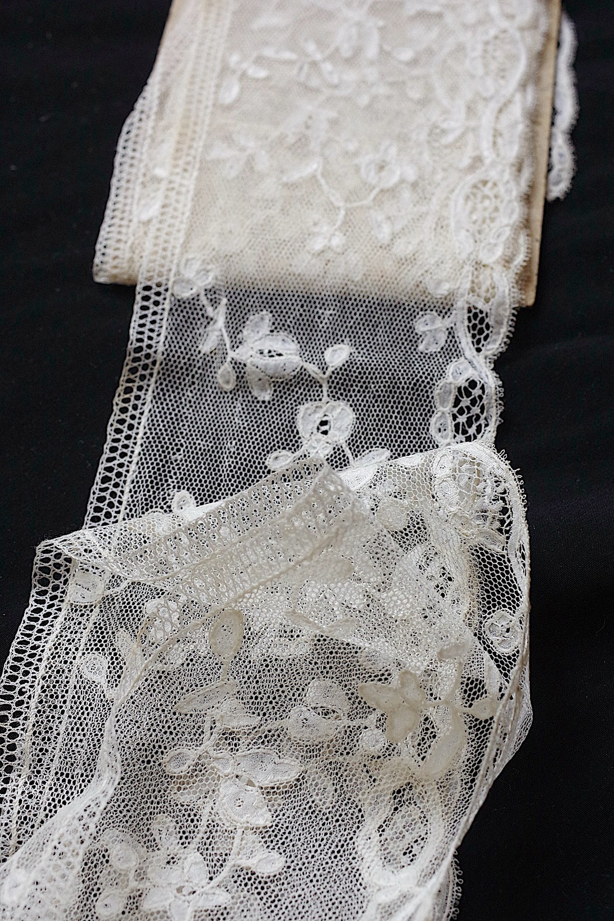 アンティークレース dentelle ancienne 138cm 84cm 180cm 2